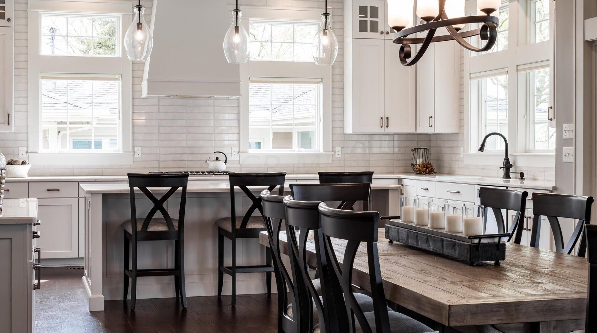 155 Sprague Dr, Hebron OH 43025-9627 exterior