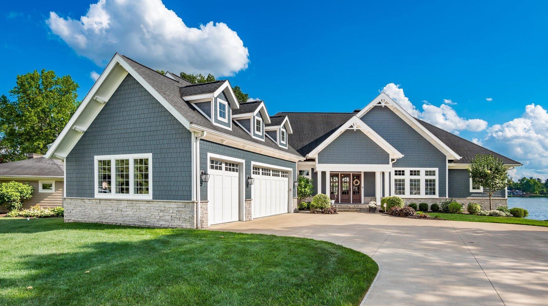 155 Sprague Dr, Hebron OH 43025-9627 exterior