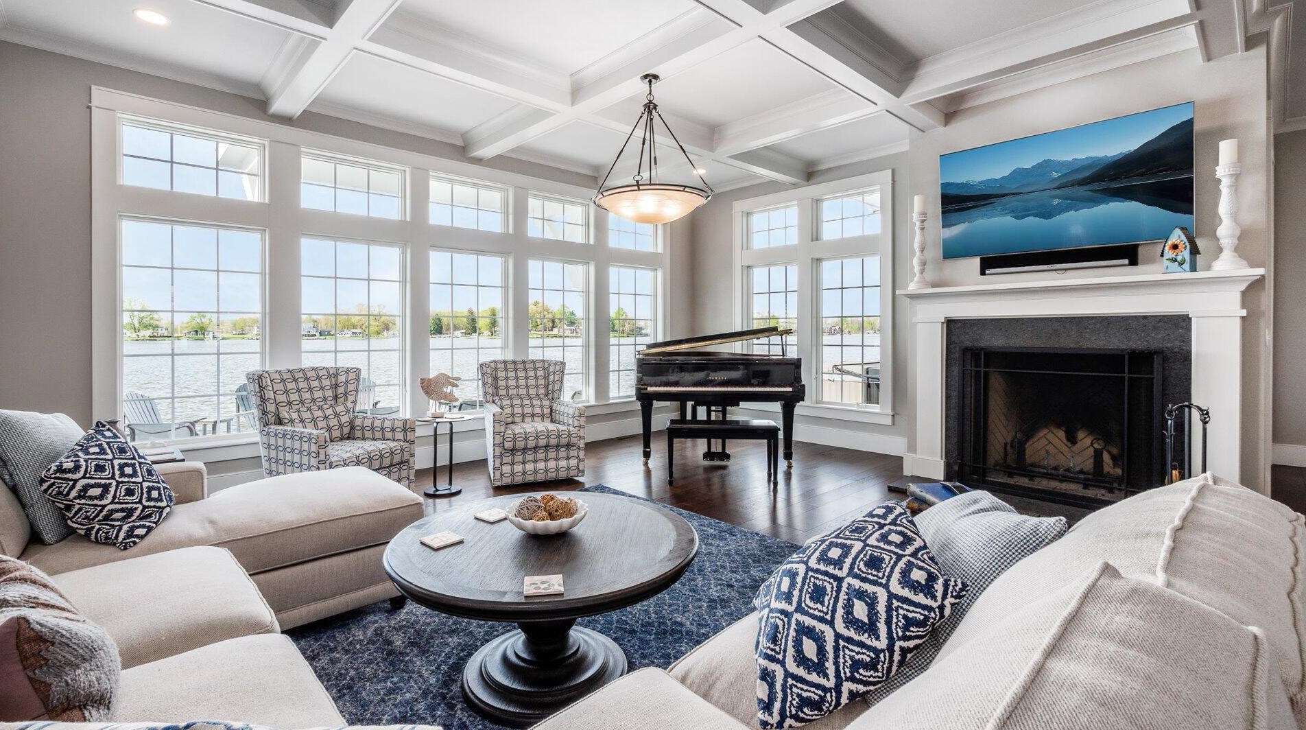 155 Sprague Dr, Hebron OH 43025-9627 exterior