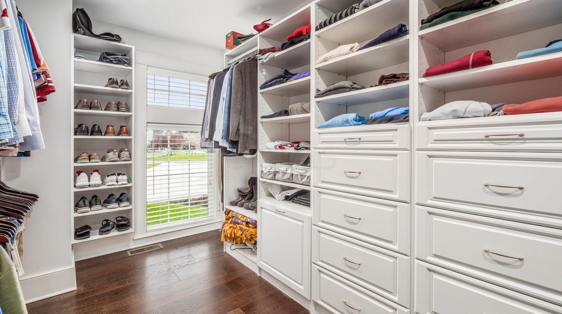 155 Sprague Dr, Hebron OH 43025-9627 exterior