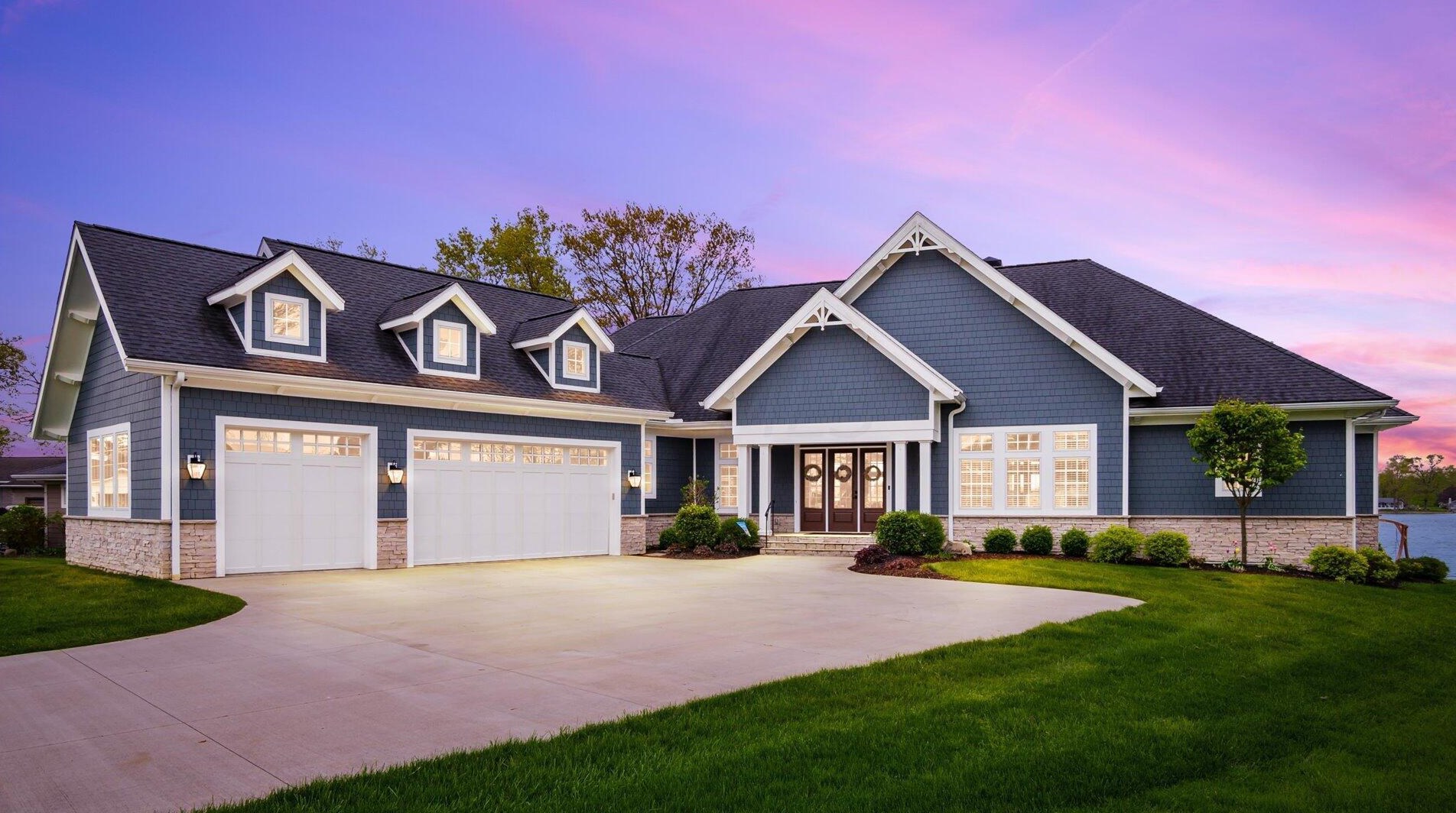 155 Sprague Dr, Hebron OH 43025-9627 exterior