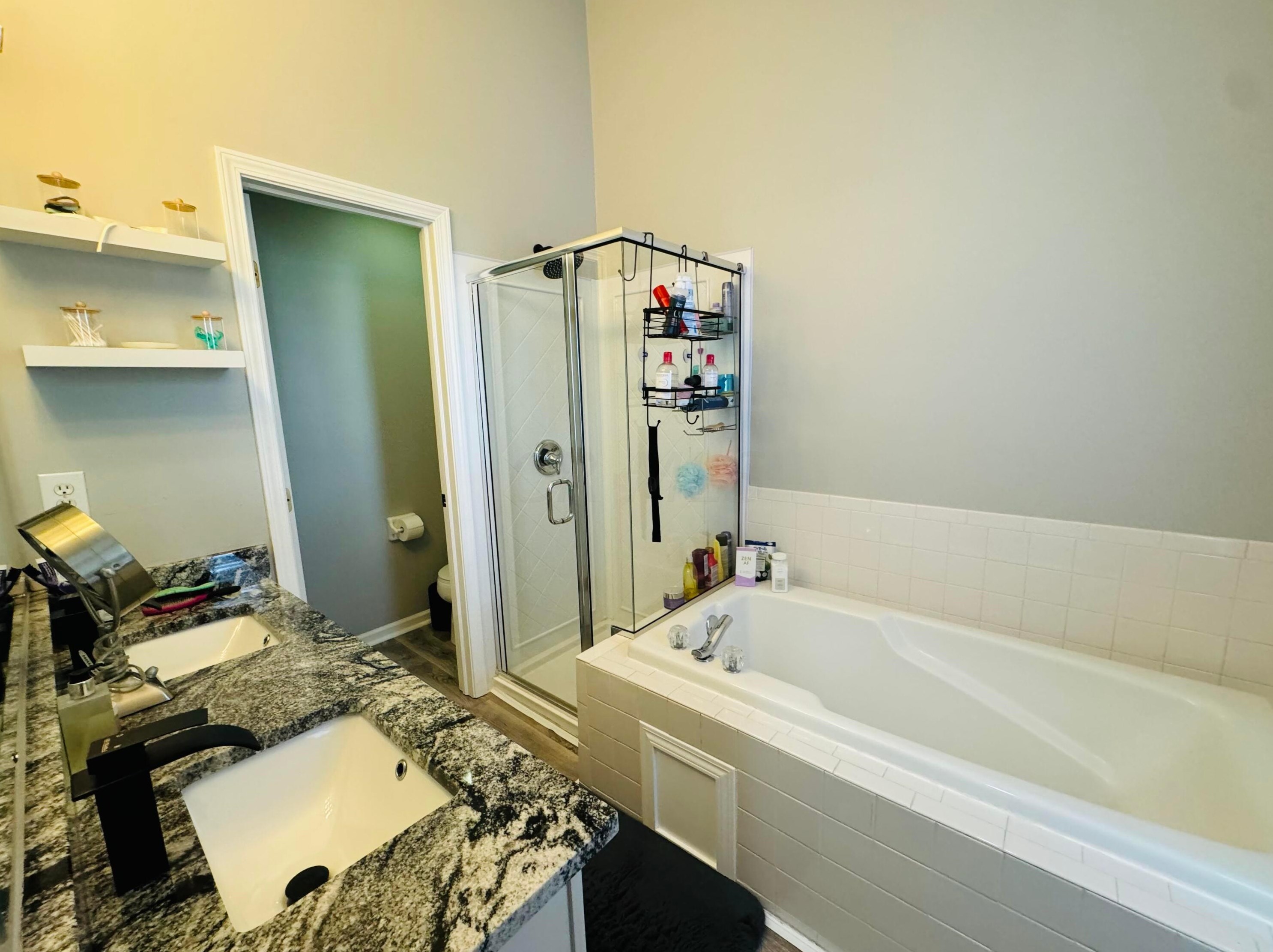 4937 Village Mdw, Westerville OH  43081-8631 exterior