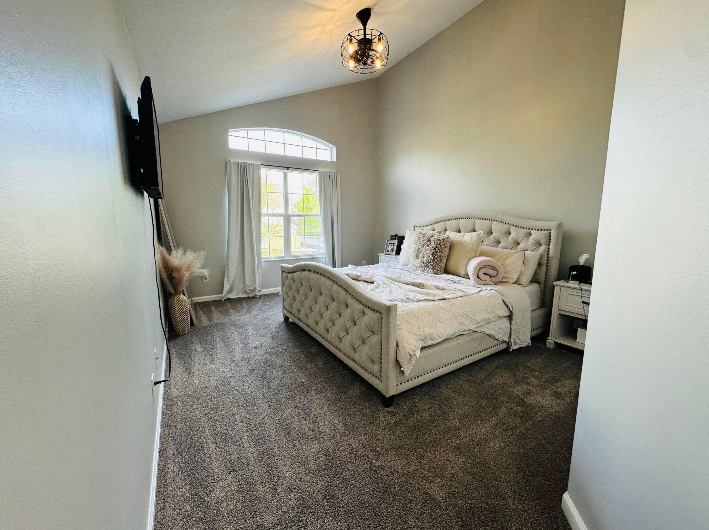 4937 Village Mdw, Westerville OH  43081-8631 exterior