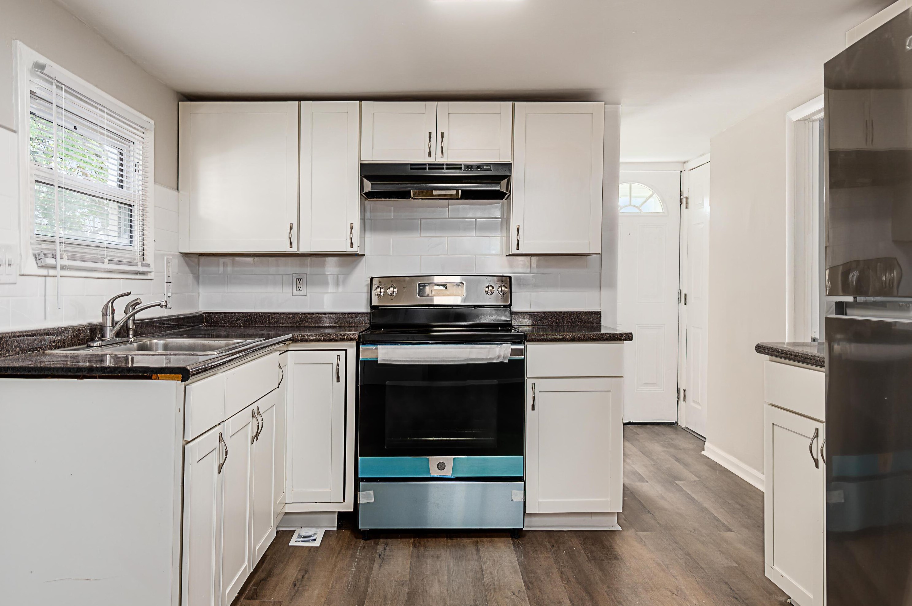 1319 Genessee Ave, Columbus OH 43211-1432 exterior