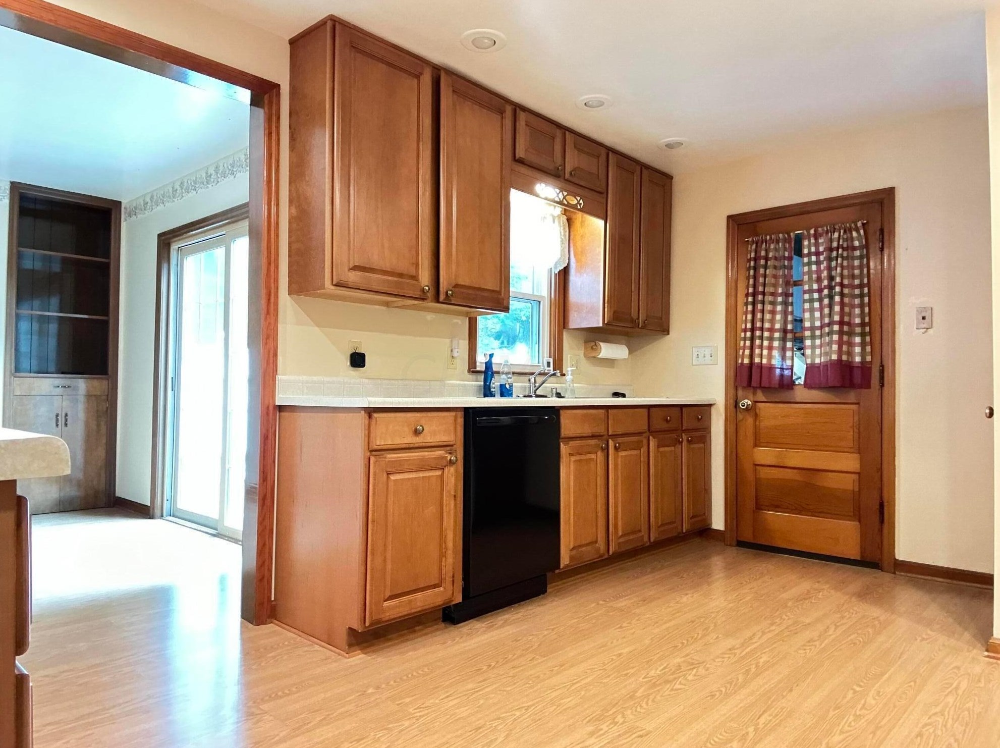 1241 Frederick St, Lancaster OH 43130-2752 exterior