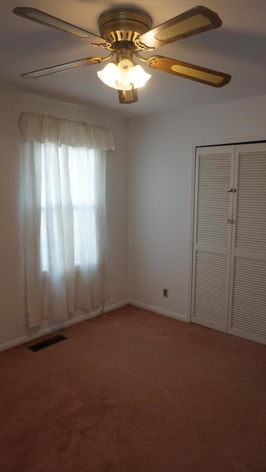 78 Phelps Rd, Columbus OH  43207-3663 exterior