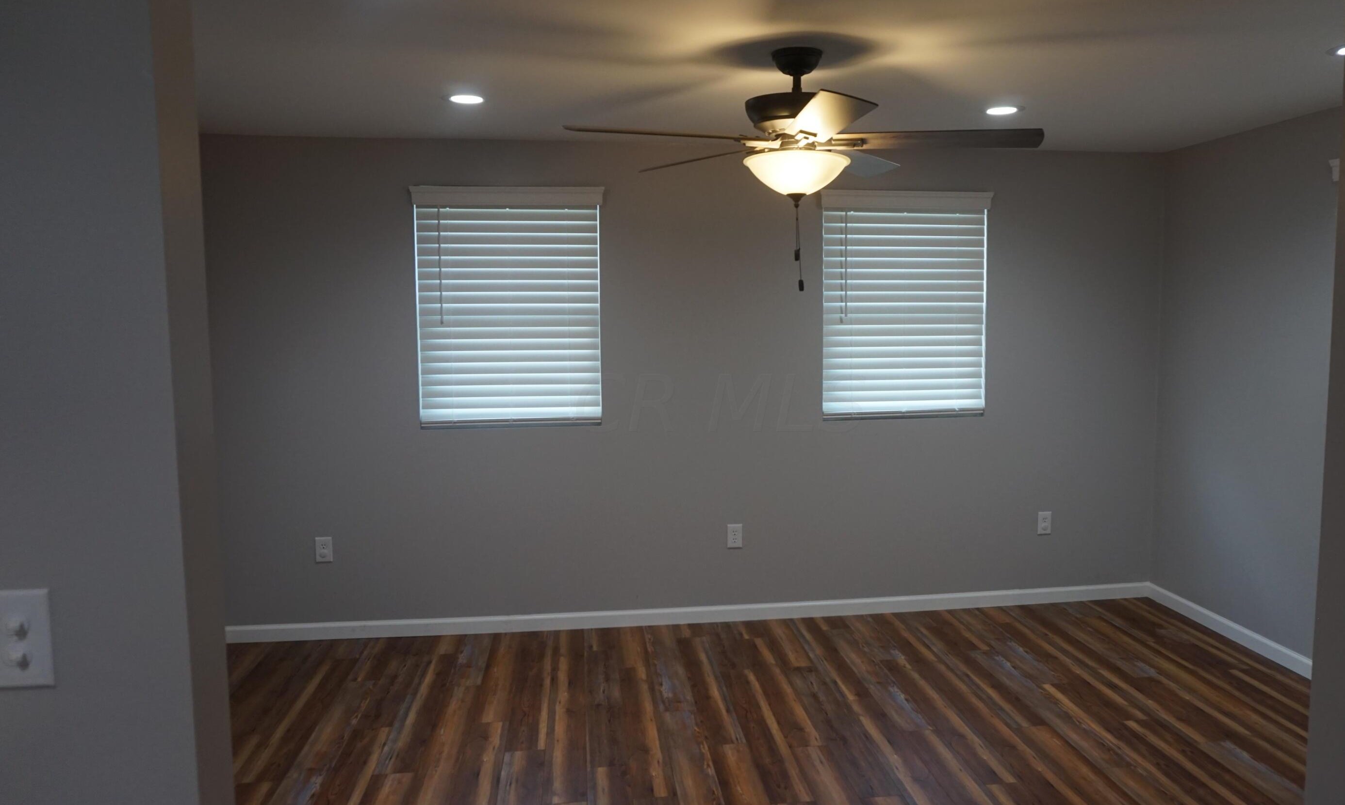 78 Phelps Rd, Columbus OH  43207-3663 exterior