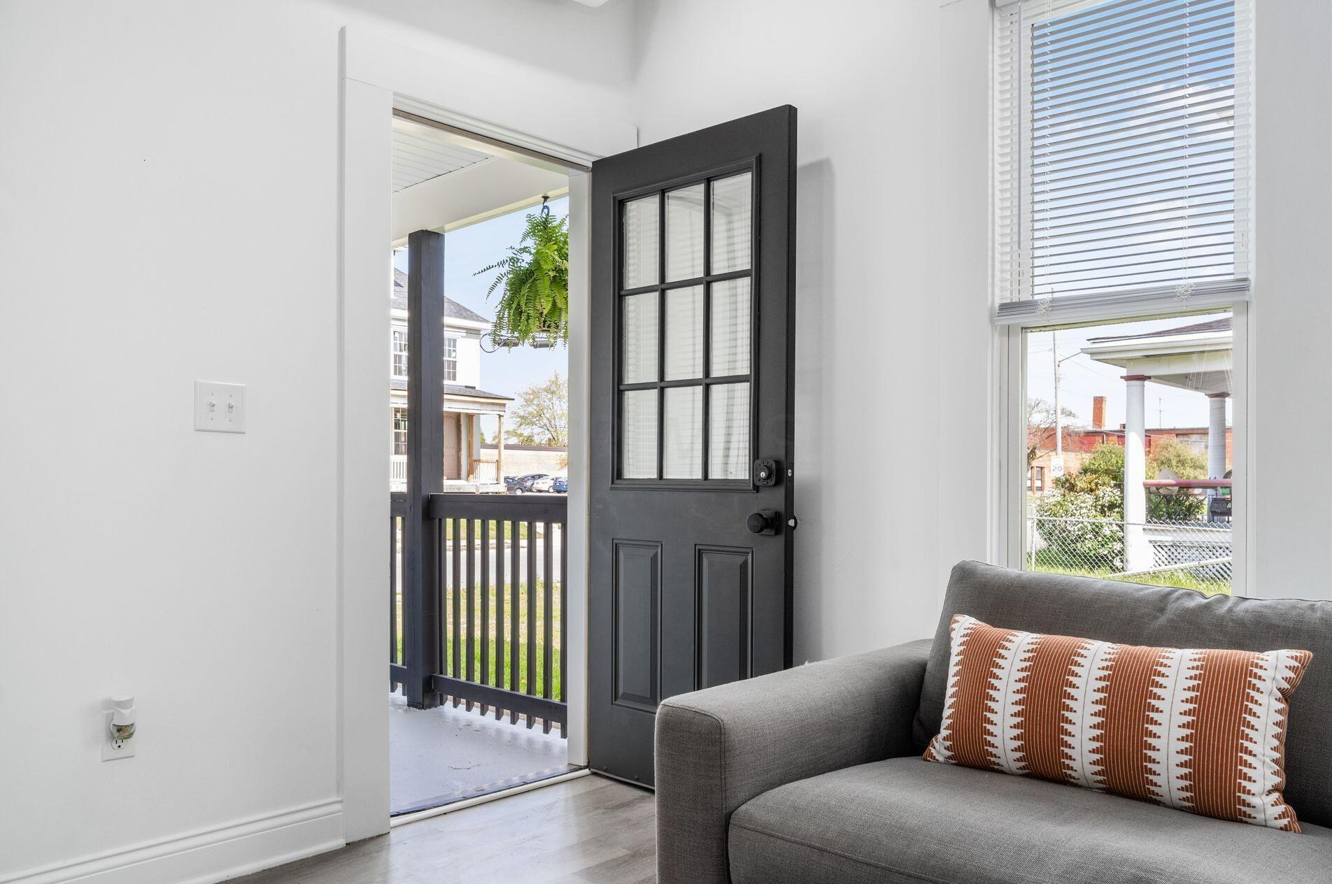 522 Kelton Ave, Columbus OH 43205-2423 exterior