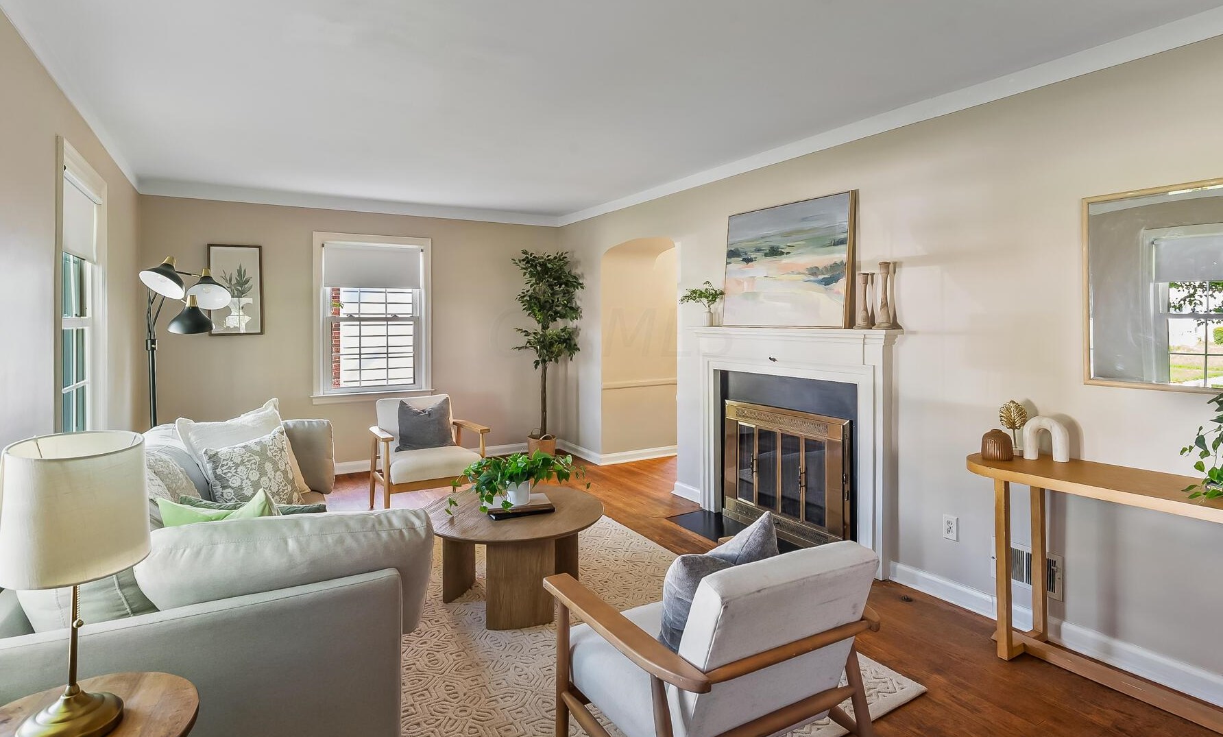 152 Mayfair Blvd, Columbus OH 43213-1609 exterior