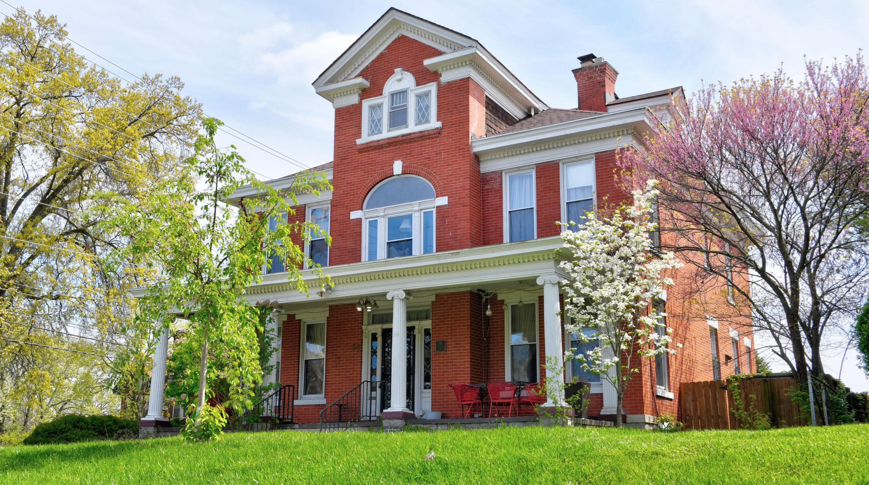 54 Woodland Ave, Columbus OH 43203-1279 exterior