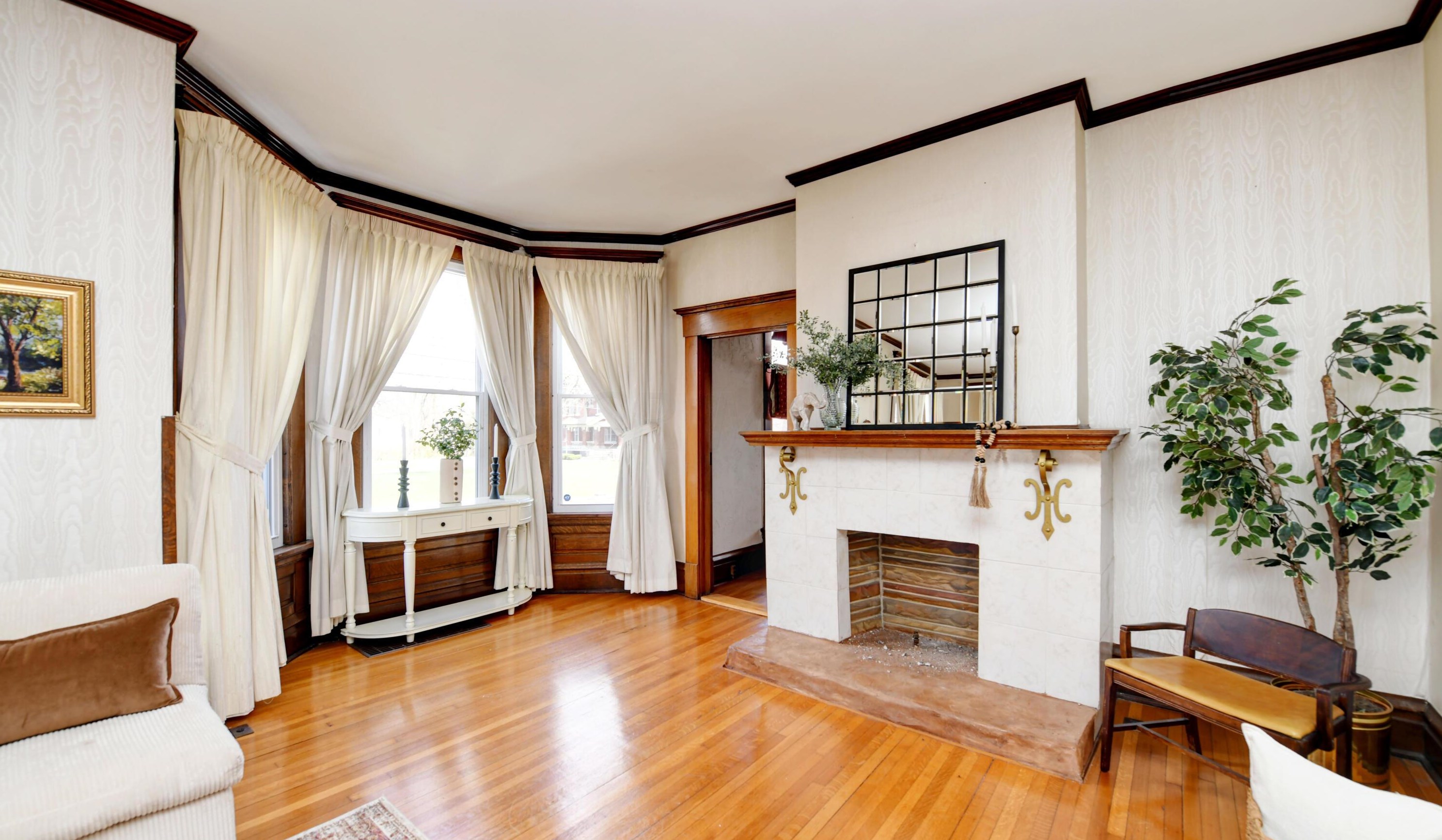 54 Woodland Ave, Columbus OH 43203-1279 exterior