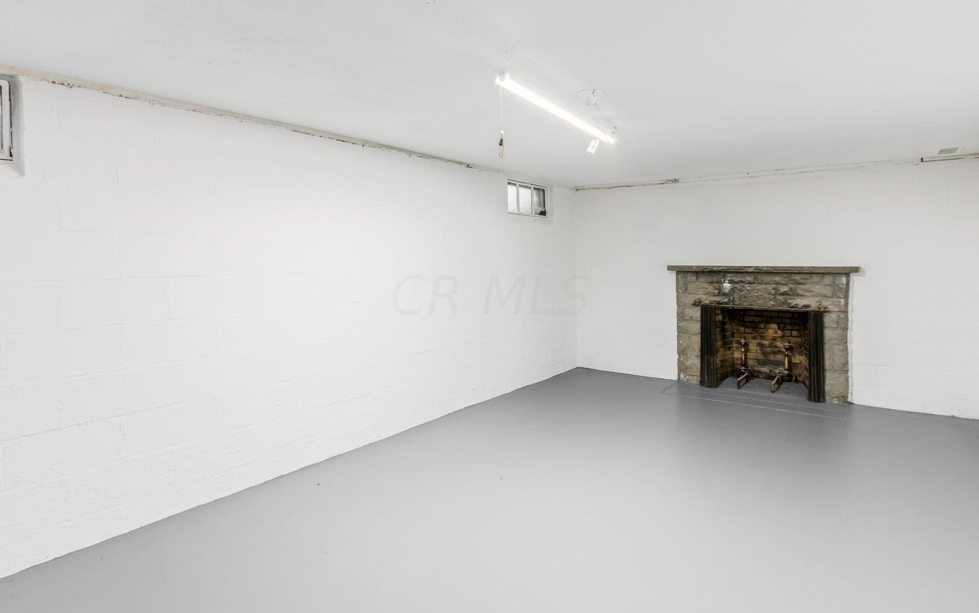 282 Remington Rd, Columbus OH 43209-2459 exterior