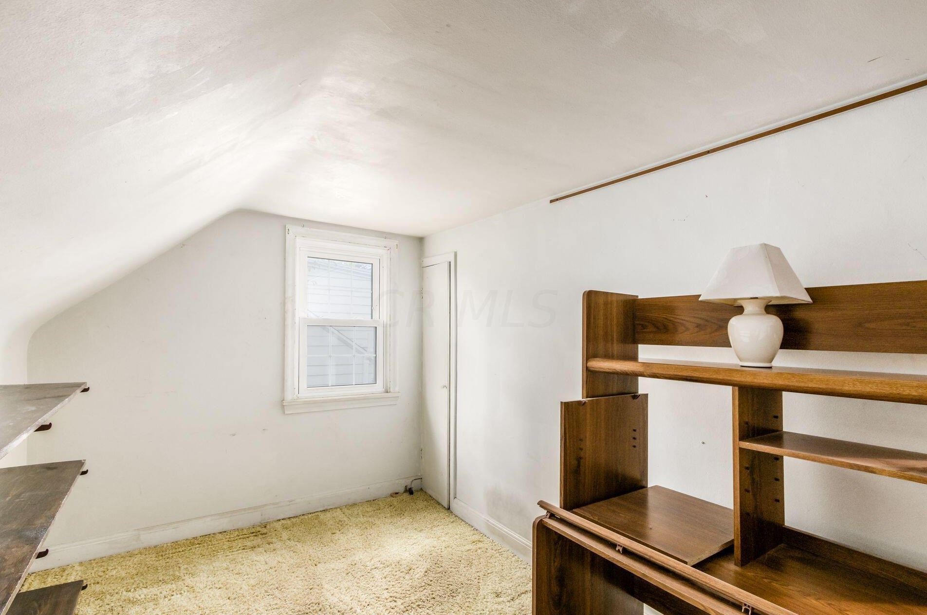 282 Remington Rd, Columbus OH 43209-2459 exterior