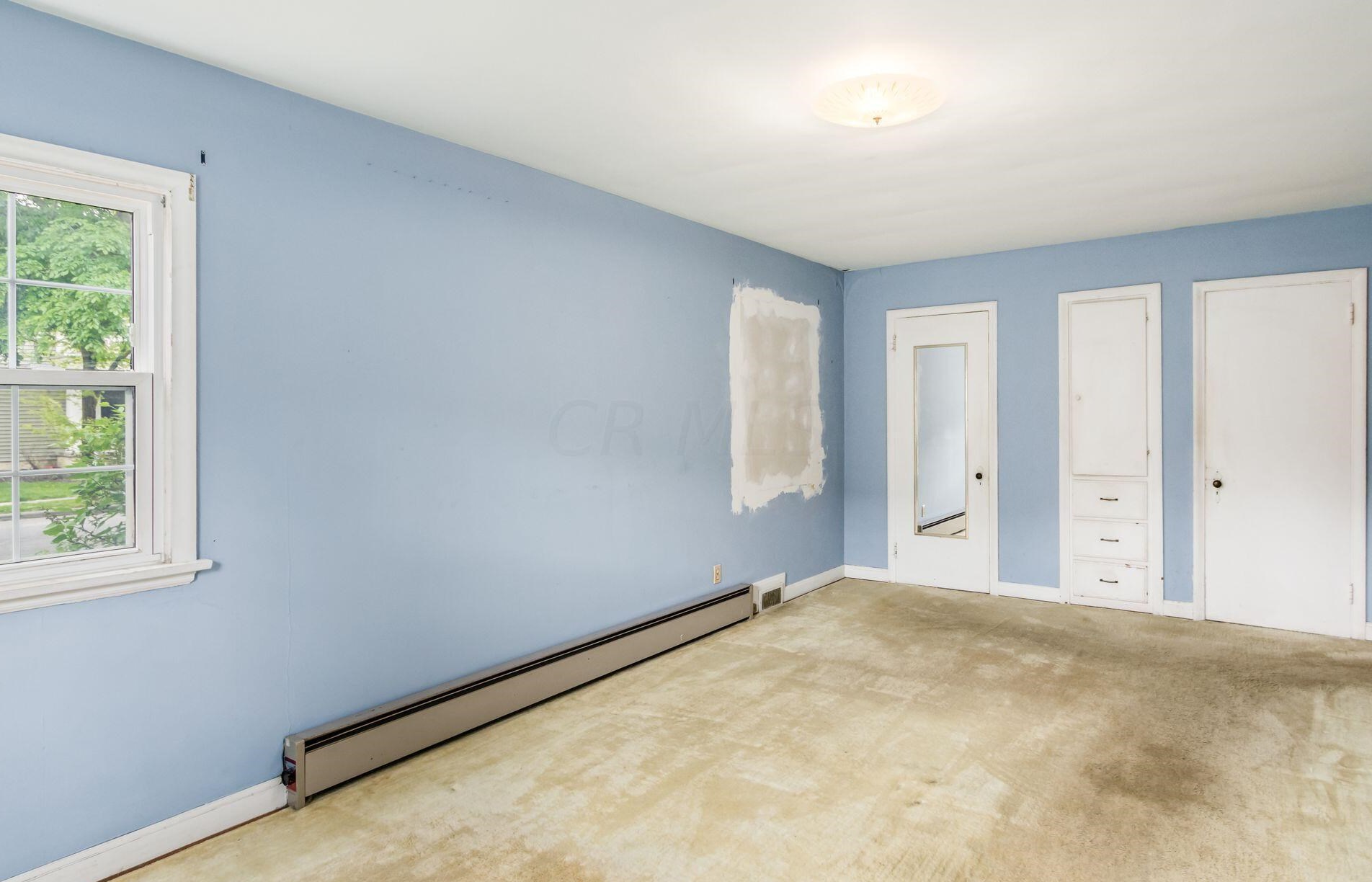 282 Remington Rd, Columbus OH 43209-2459 exterior