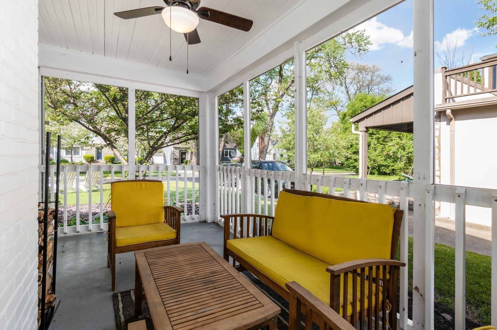 1667 Barrington Rd, Columbus OH 43221-3825 exterior