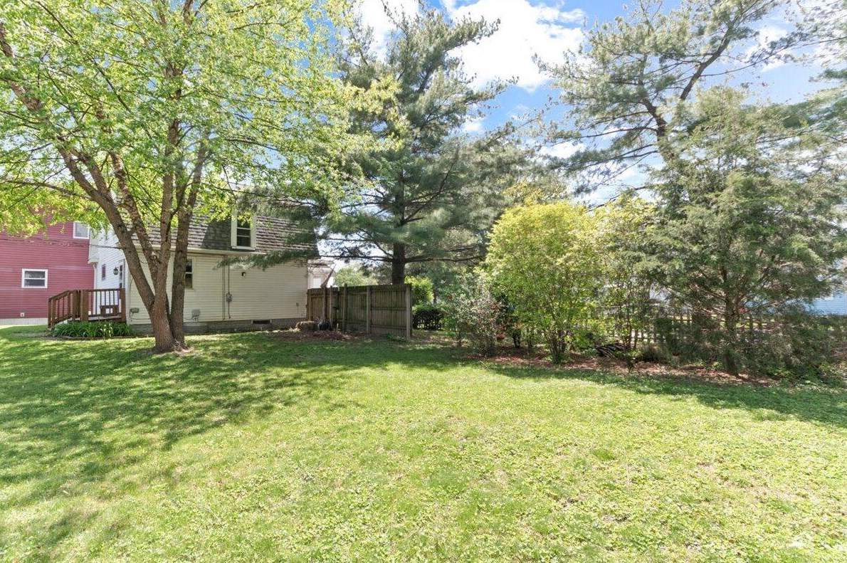 254 Innis Ave, Columbus OH 43207-2131 exterior