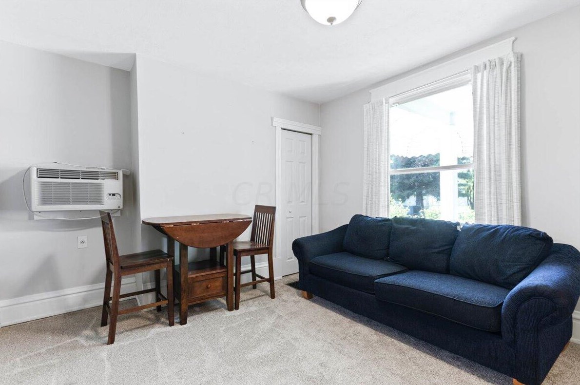 254 Innis Ave, Columbus OH 43207-2131 exterior