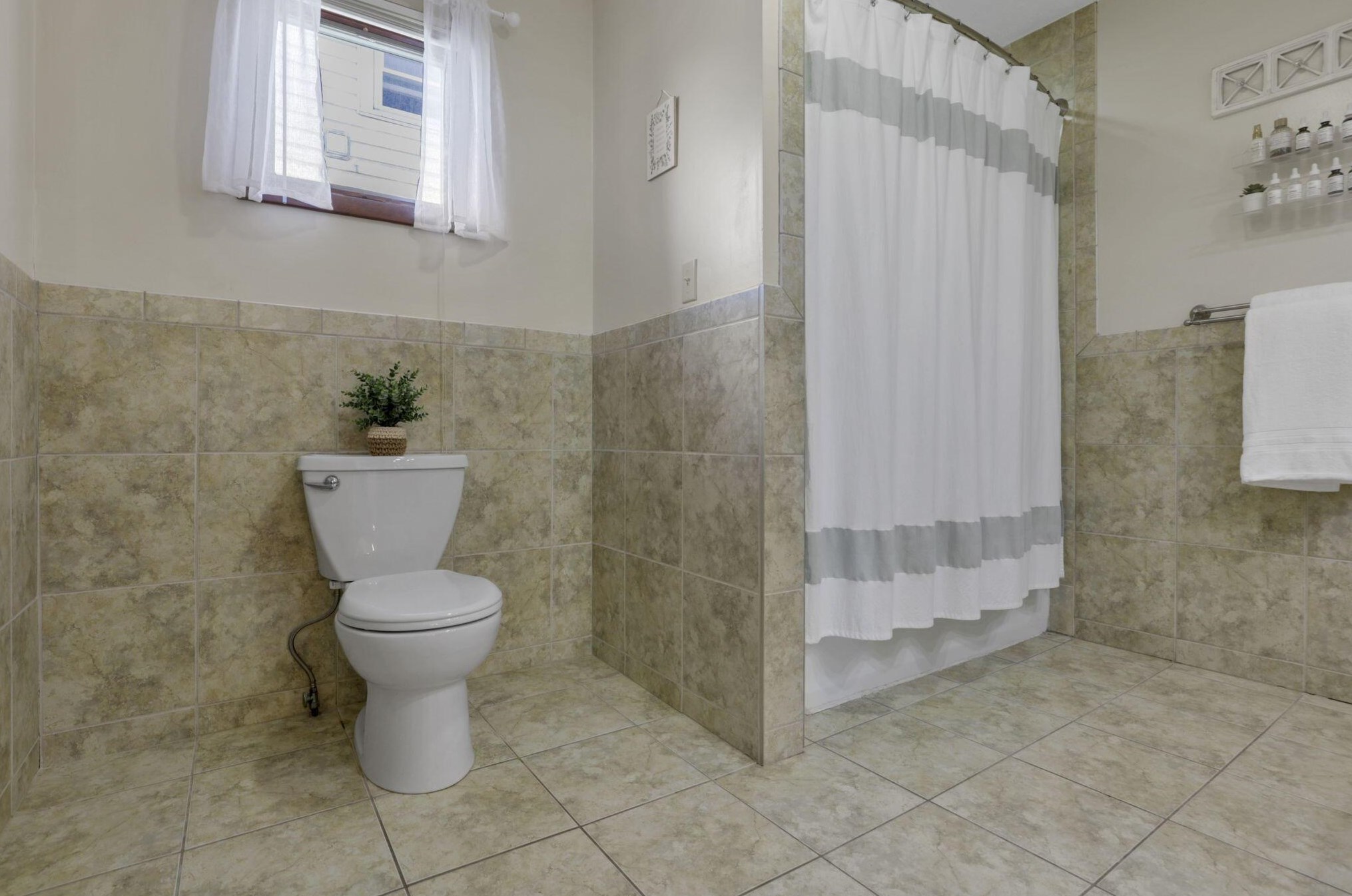 820 Rutter Ave, Lancaster OH  43130-2735 exterior