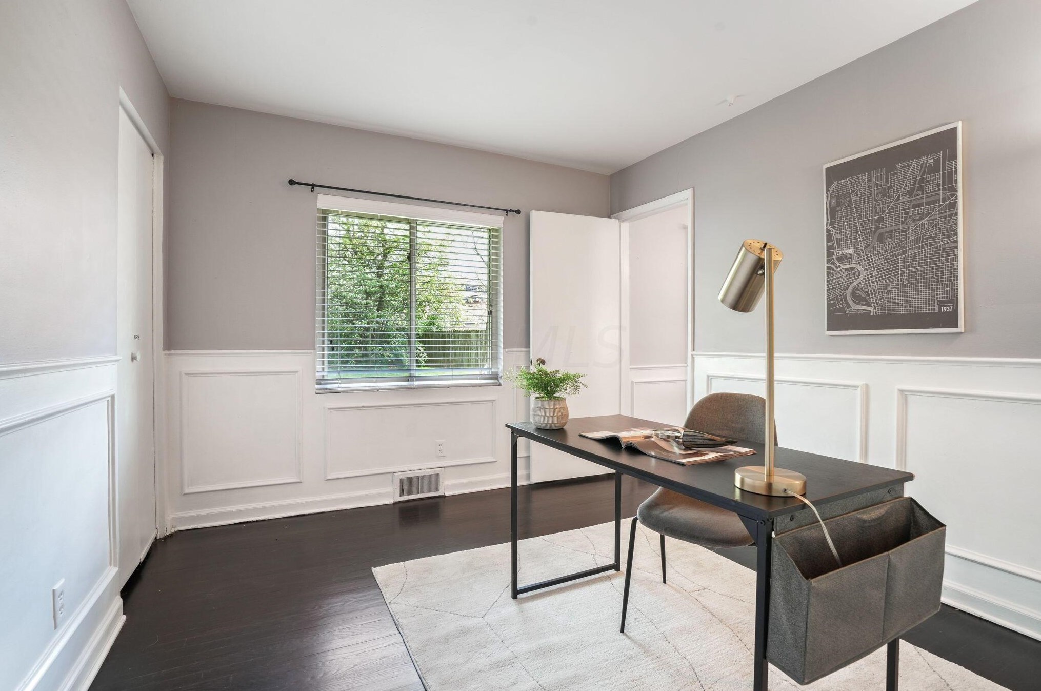 40 Harding Rd, Columbus OH  43209-1522 exterior