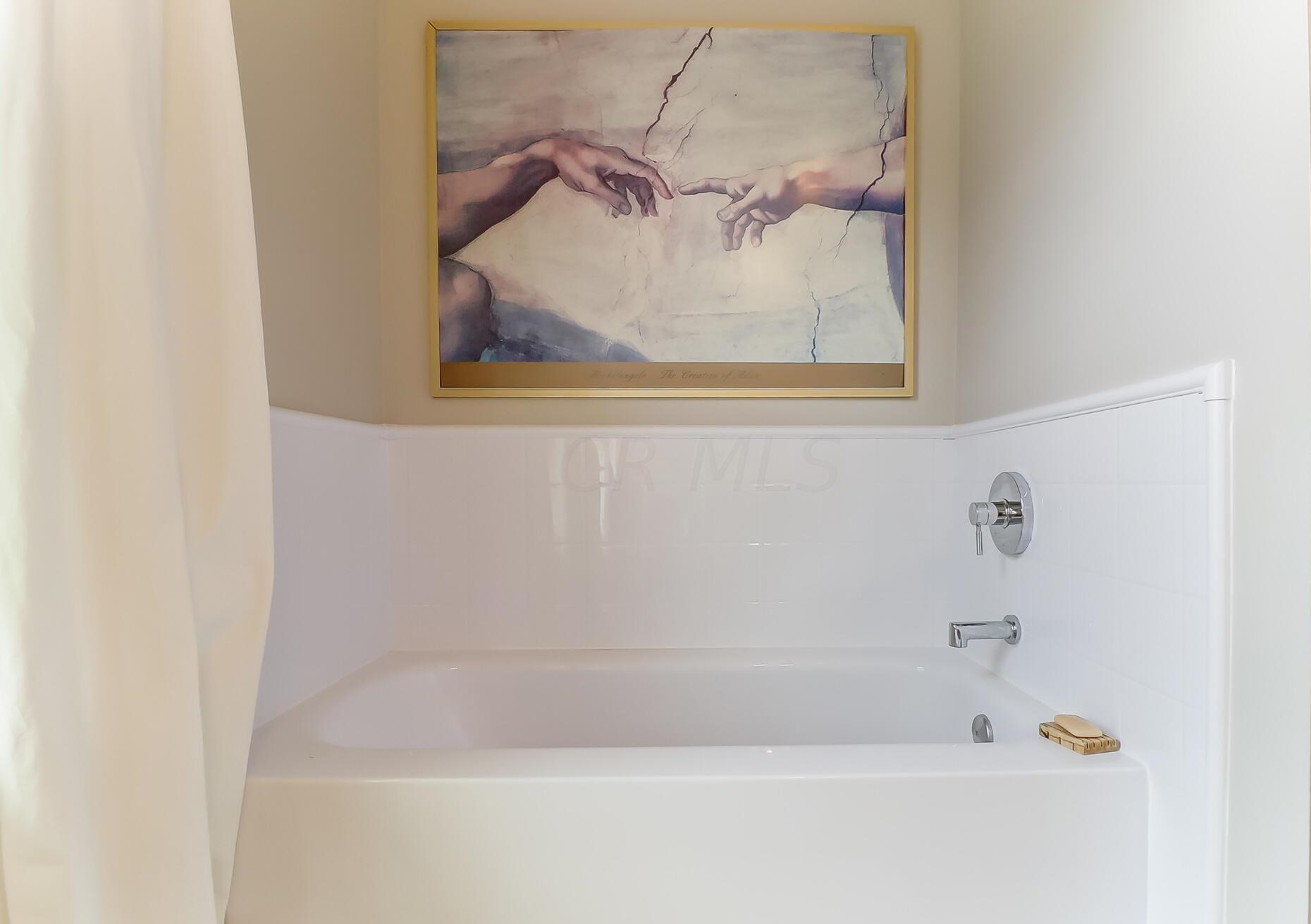 280 Monarch Dr, Pataskala OH  43062-8975 exterior