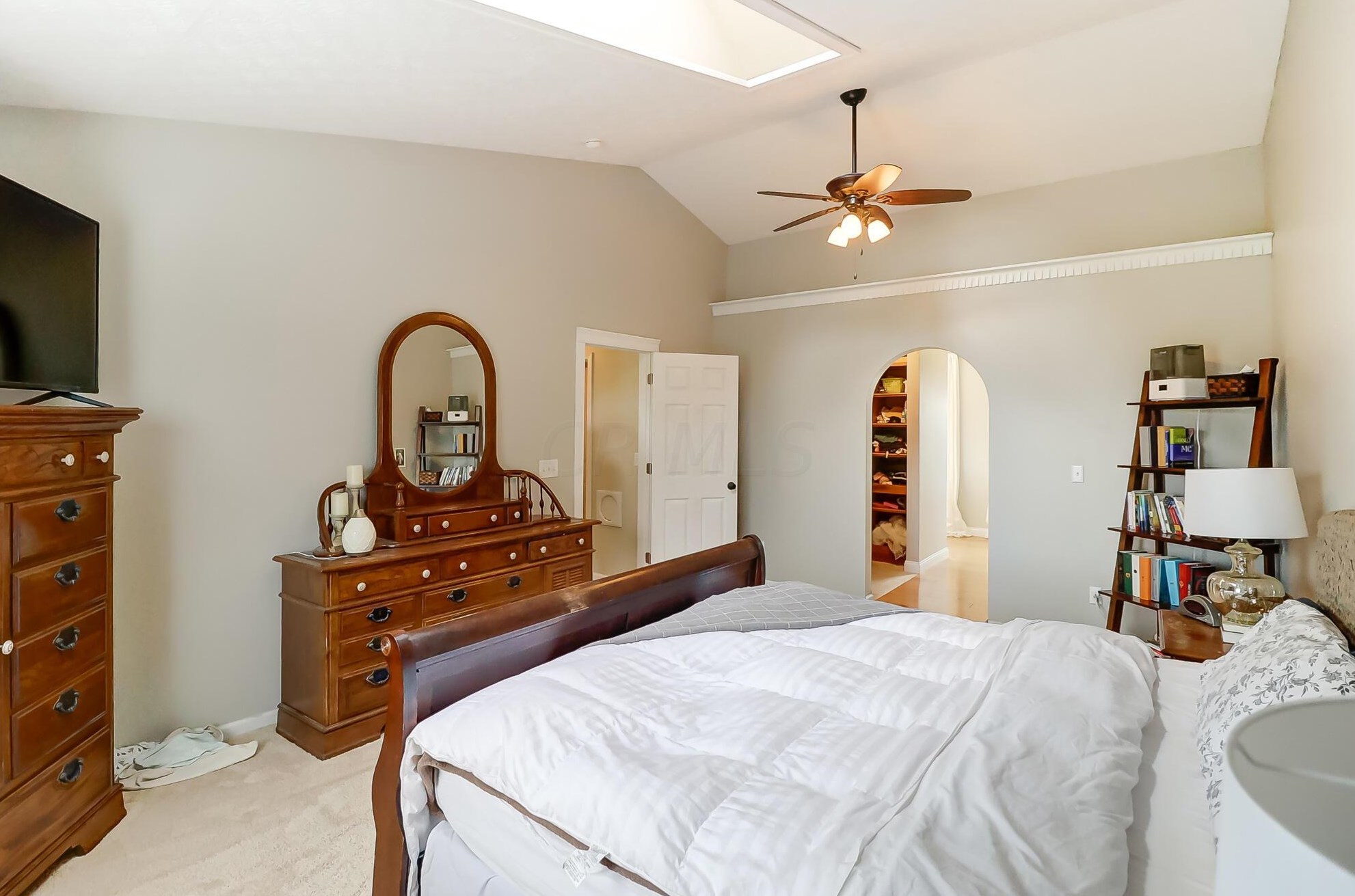 280 Monarch Dr, Pataskala OH  43062-8975 exterior