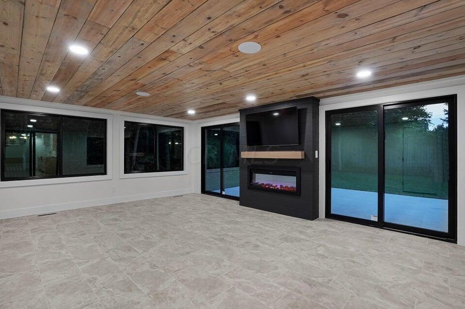 29 Pocono Rd, Columbus OH 43235-5615 exterior