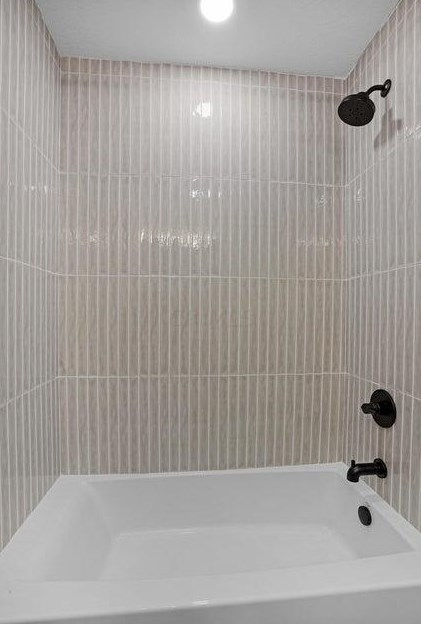 29 Pocono Rd, Columbus OH 43235-5615 exterior