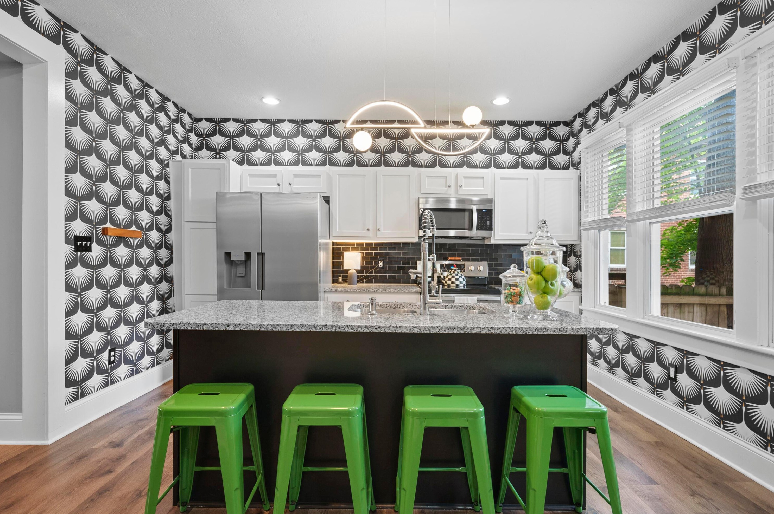 1198 Whittier St, Columbus OH 43206-3271 exterior