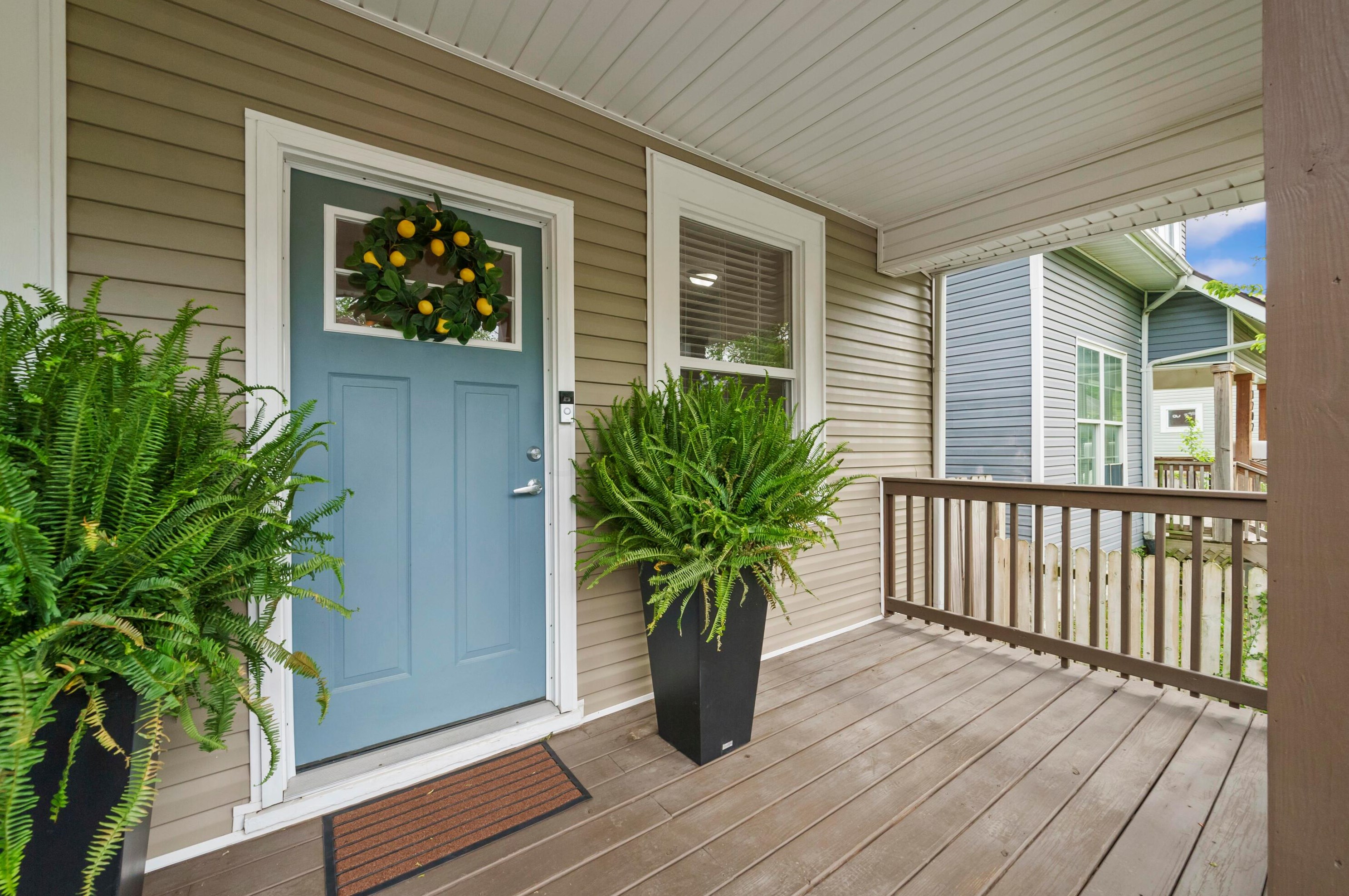 1198 Whittier St, Columbus OH 43206-3271 exterior