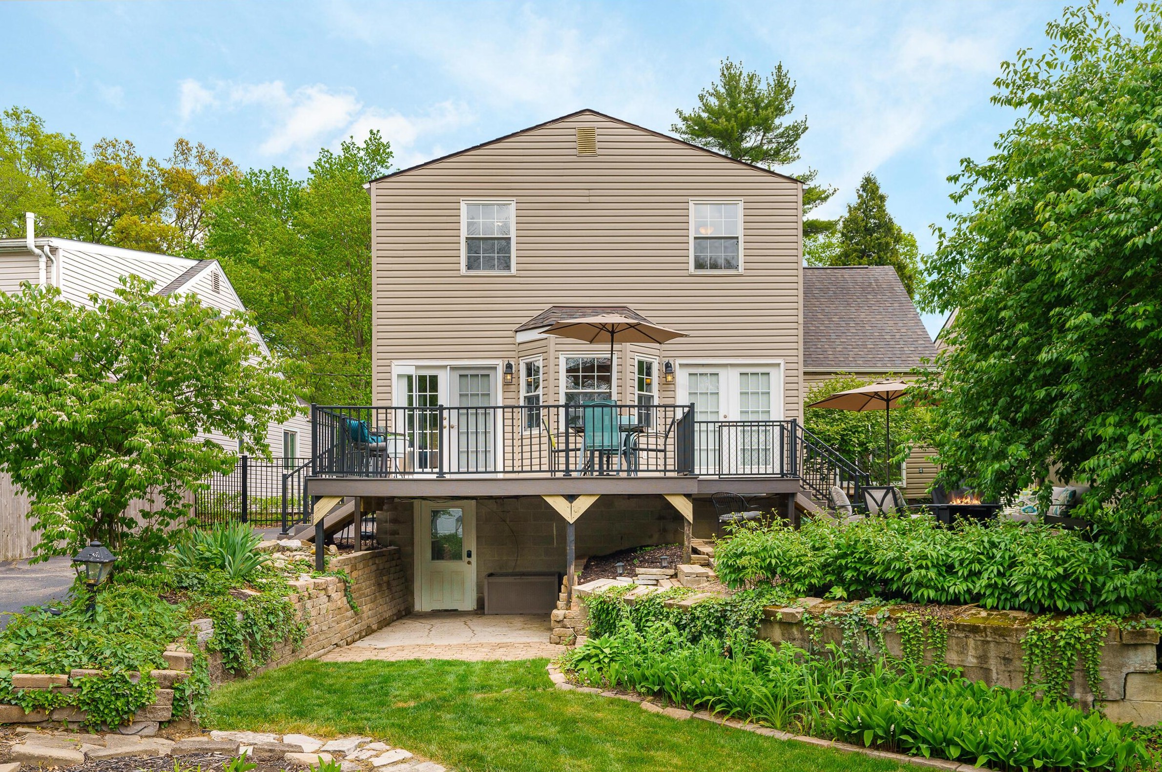 4519 Olentangy Blvd, Columbus OH  43214-2512 exterior