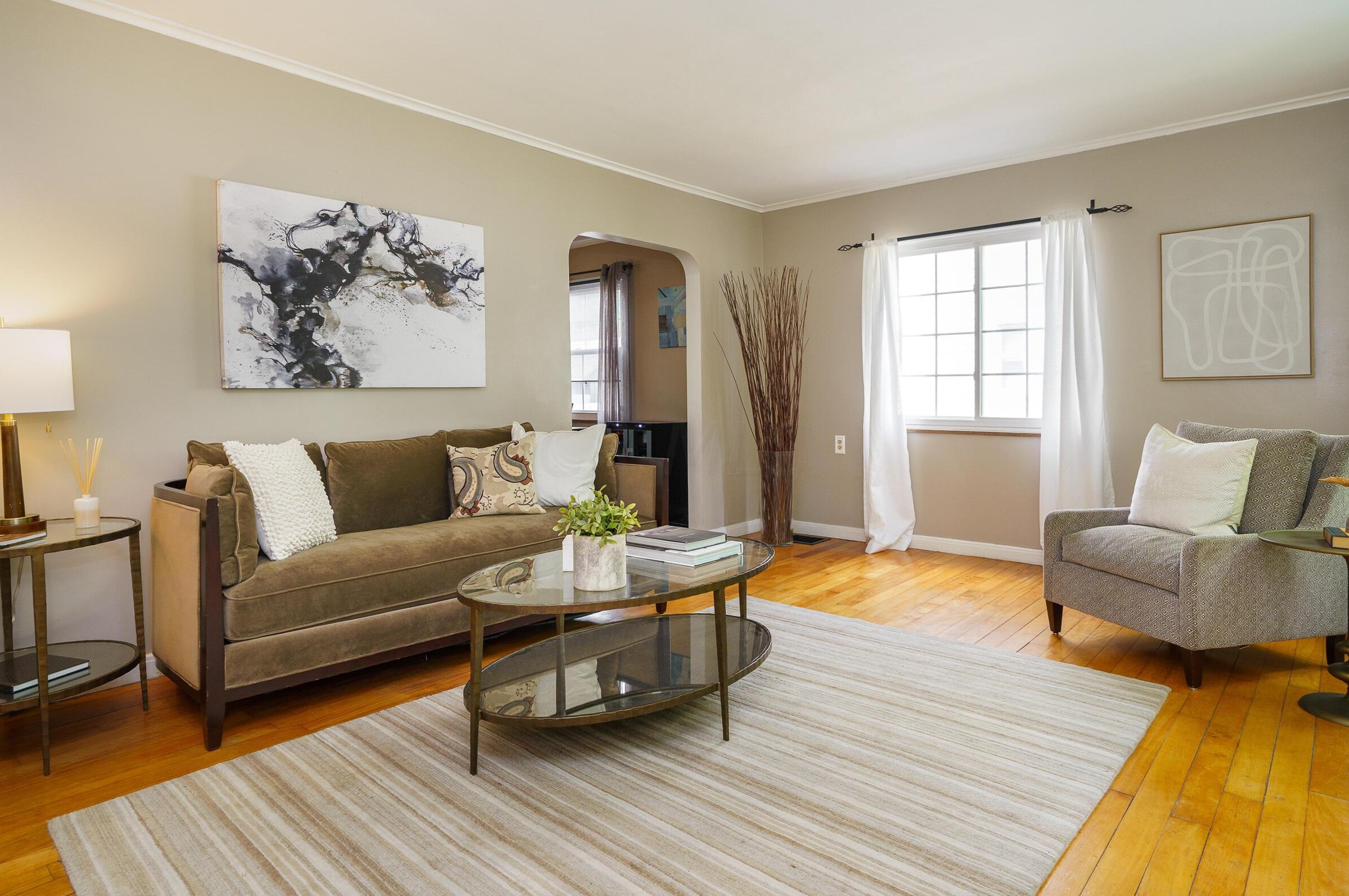 4519 Olentangy Blvd, Columbus OH  43214-2512 exterior