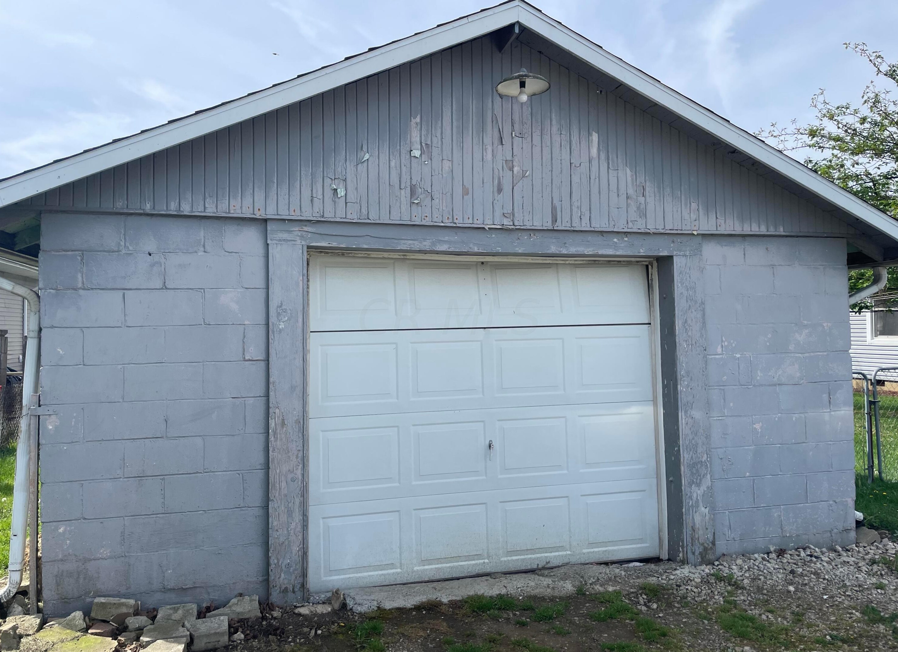 712 Elm St, Washington Ch OH  43160-2060 exterior
