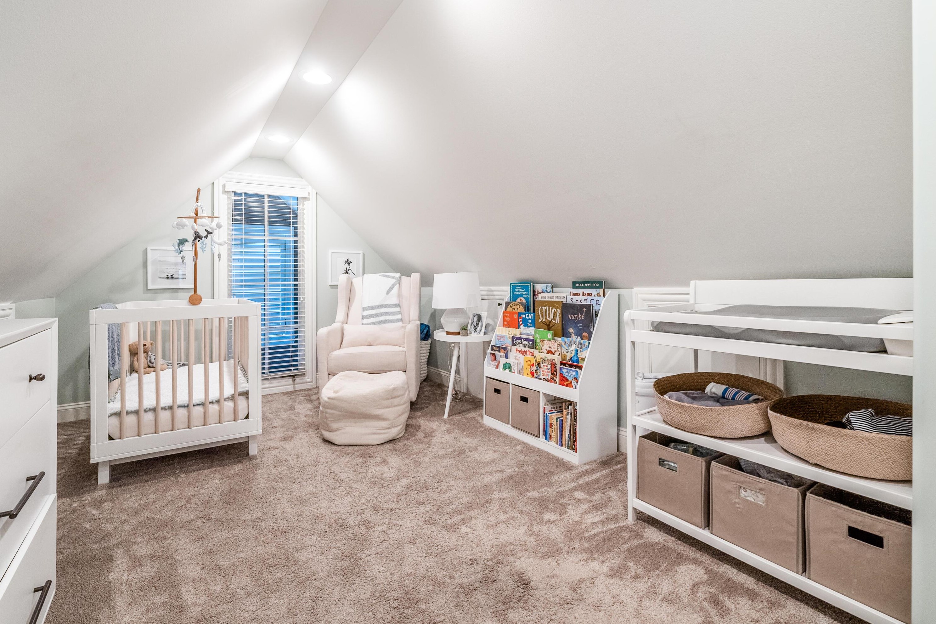 630 Mohawk St, Columbus OH  43206-1153 exterior