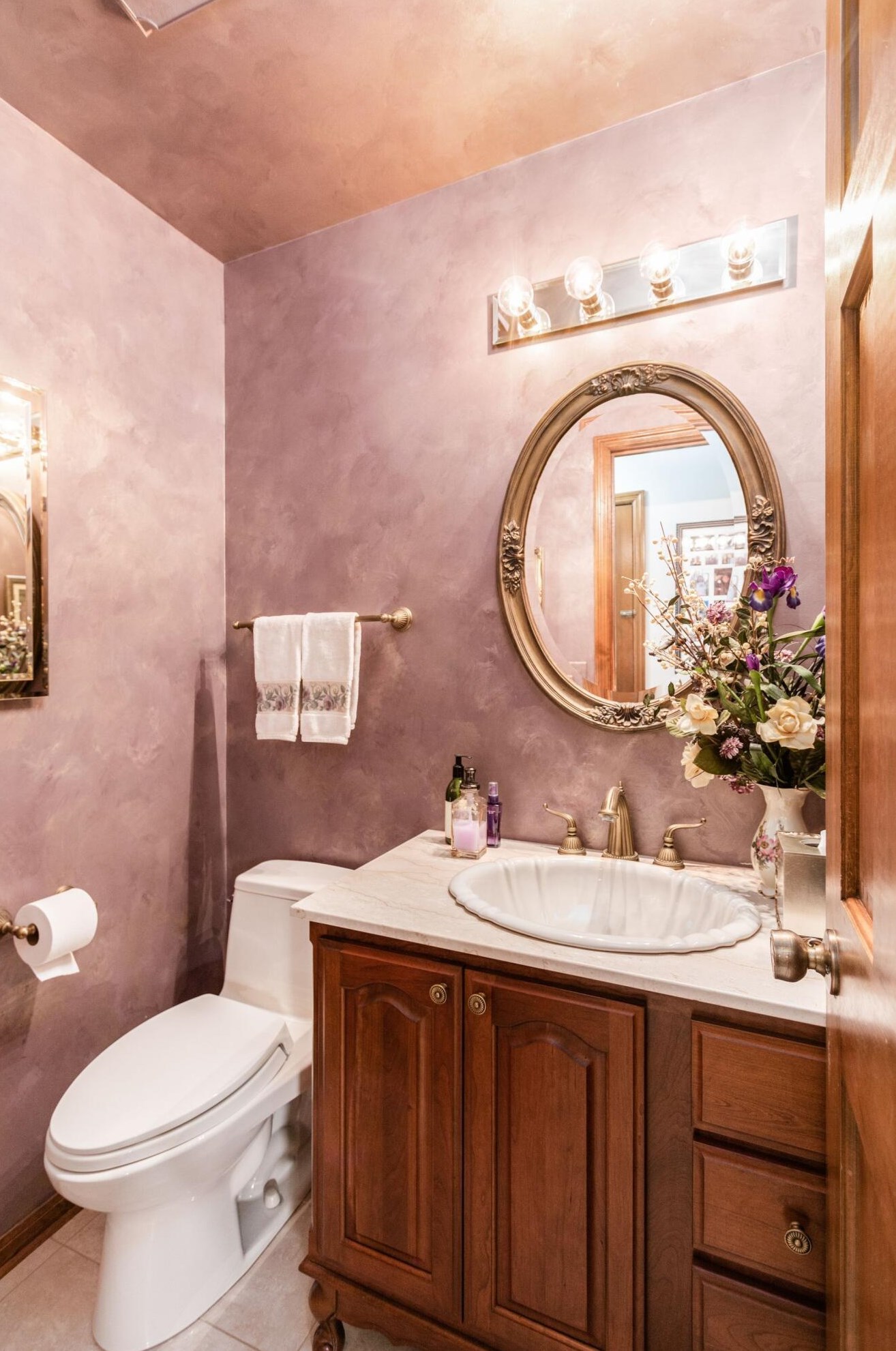 1000 Ravine Ridge Dr, Columbus OH  43085-2907 exterior