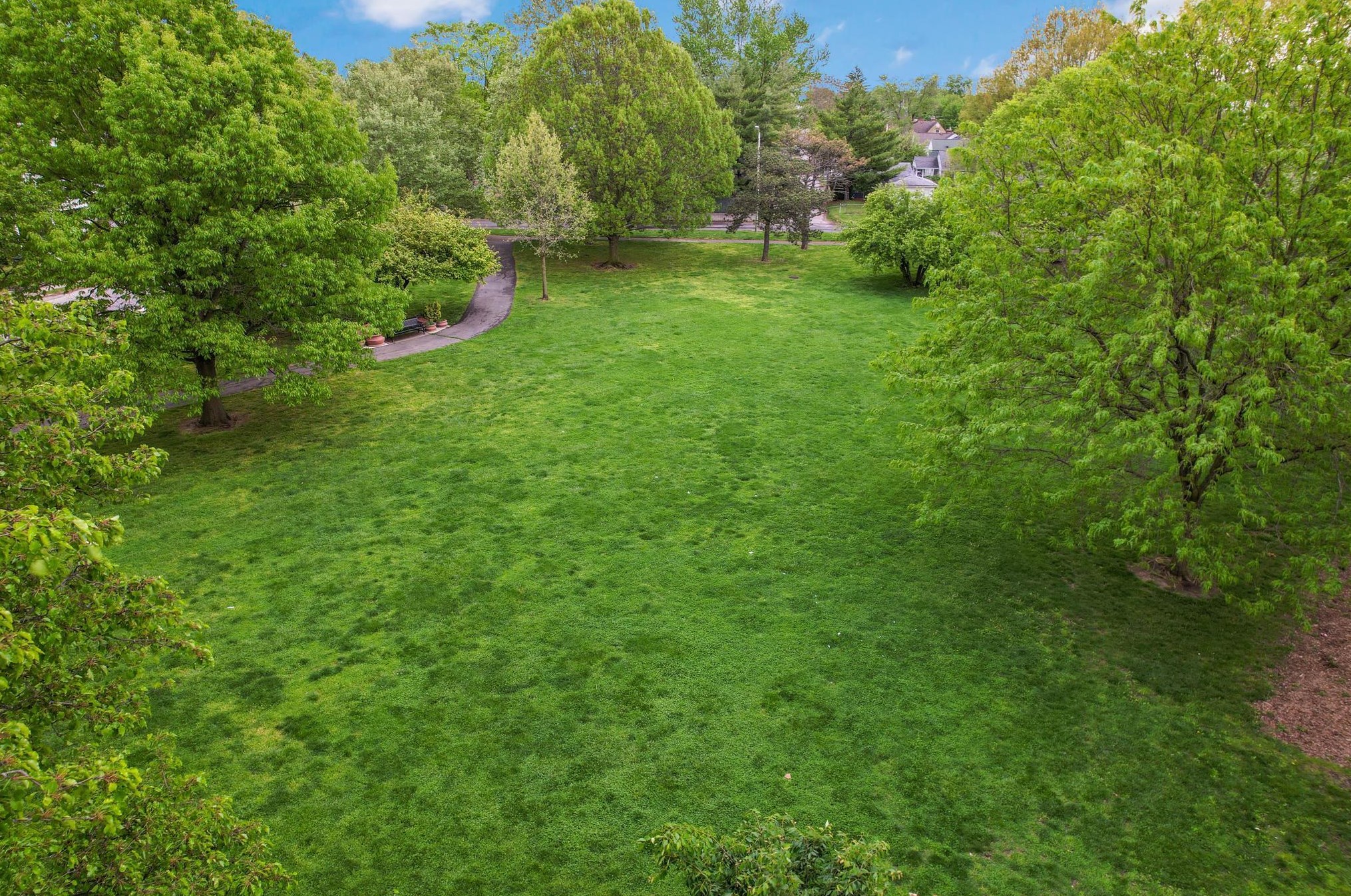 240 Hanford St, Columbus OH  43206-3665 exterior