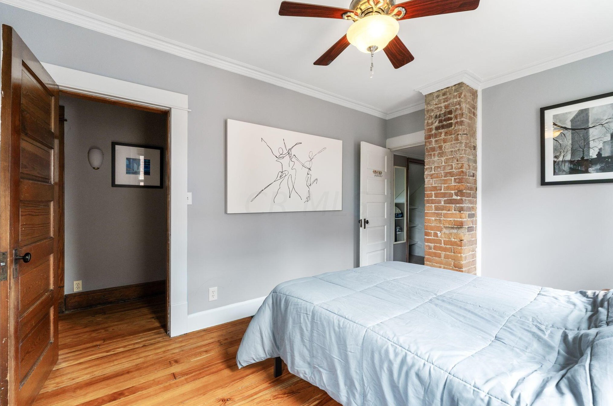 894 Bruck St, Columbus OH  43206-2312 exterior