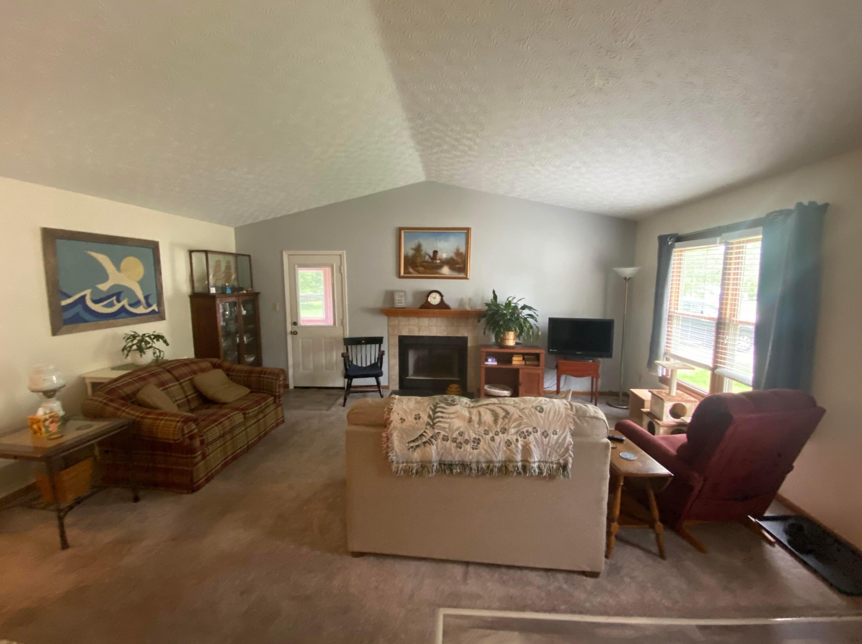 484 Federal Cir, Delaware OH  43015-1164 exterior