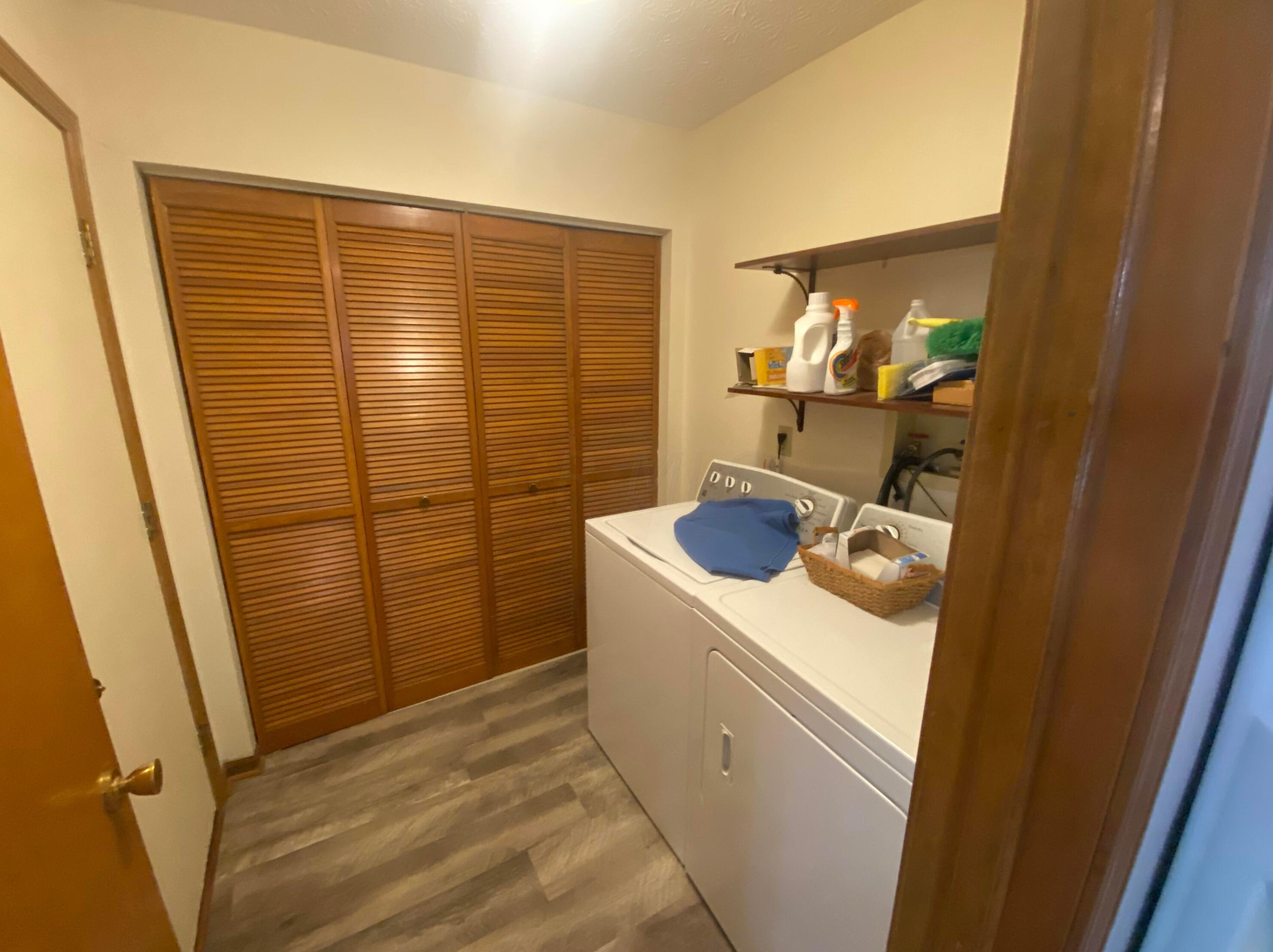 484 Federal Cir, Delaware OH  43015-1164 exterior