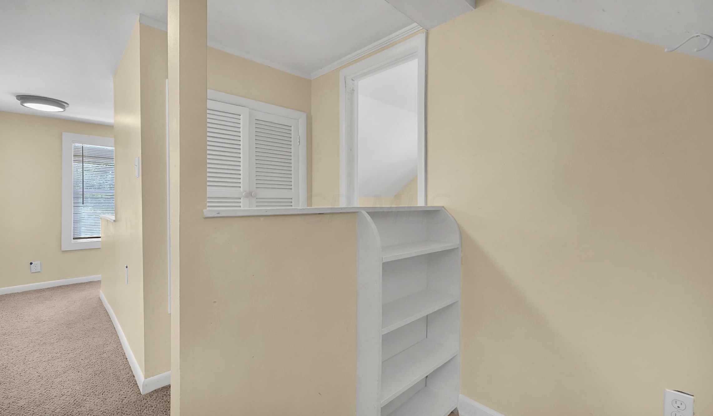 2419 Melrose Ave, Columbus OH 43224-2446 exterior