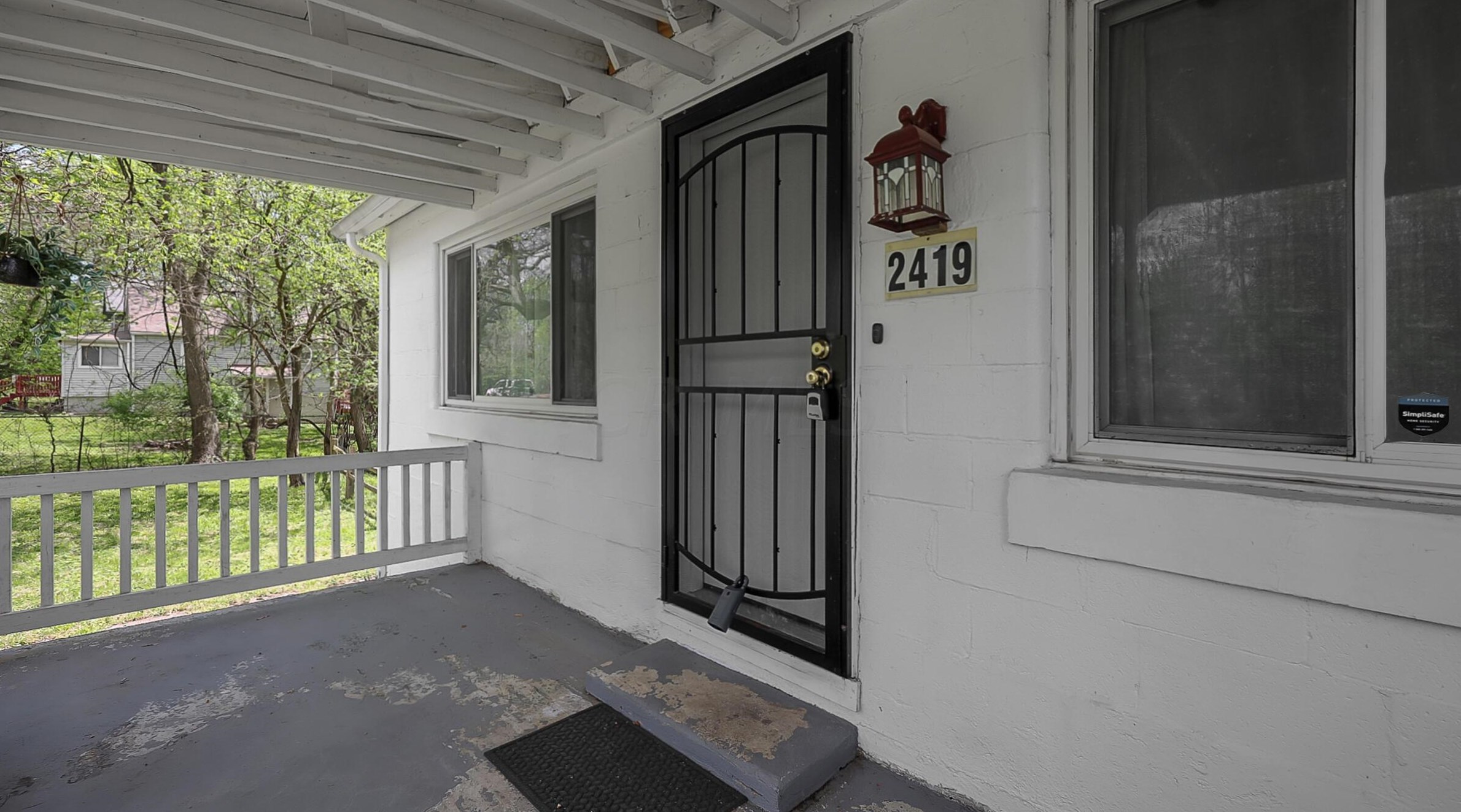 2419 Melrose Ave, Columbus OH 43224-2446 exterior