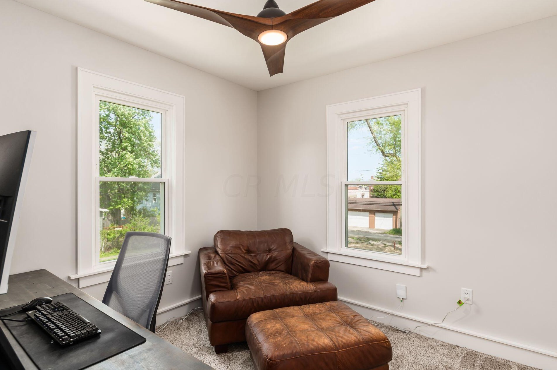 884 Ellsworth Ave, Columbus OH  43206-1708 exterior