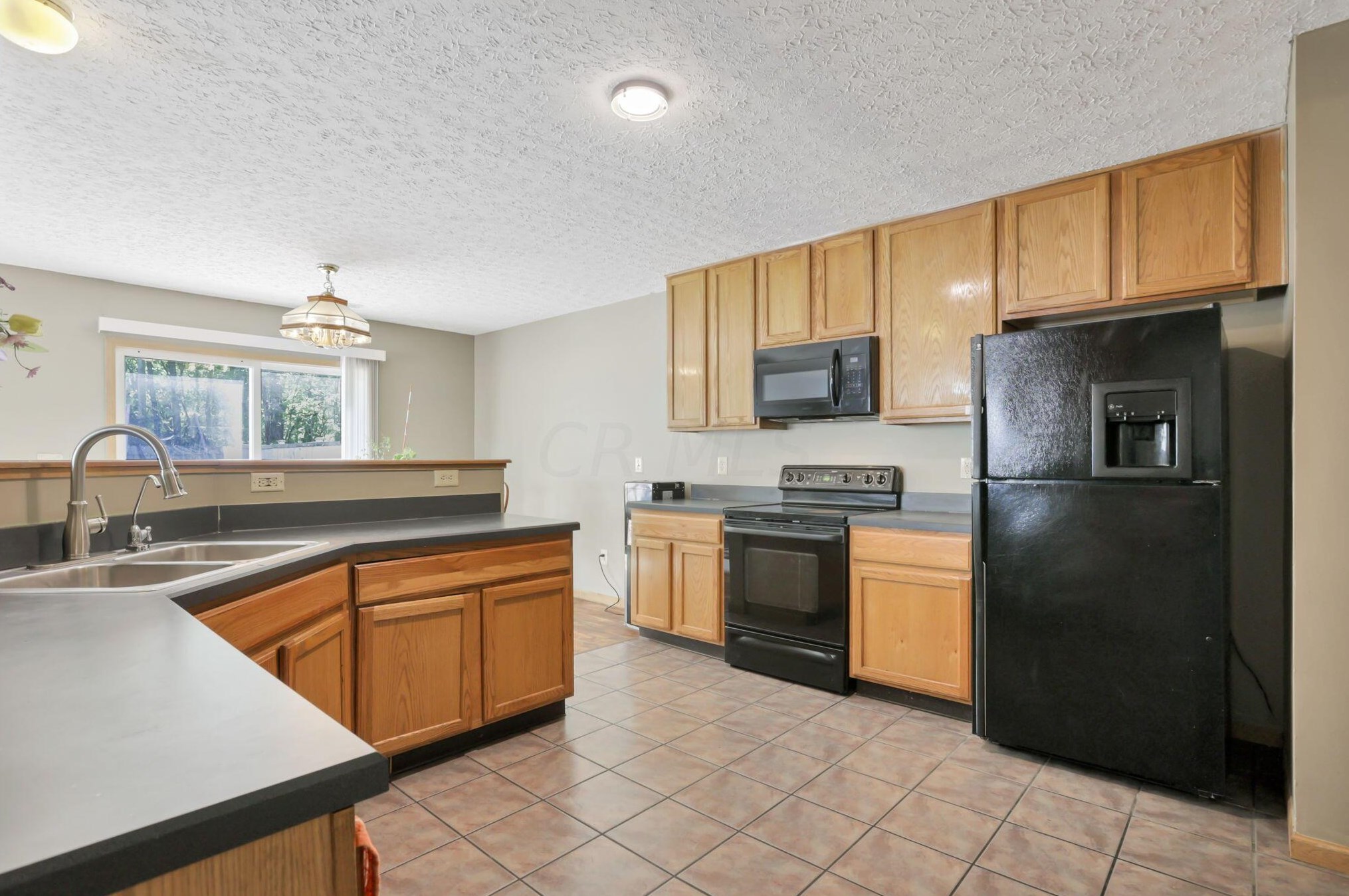 2737 Northwold Rd, Columbus OH 43231-5990 exterior