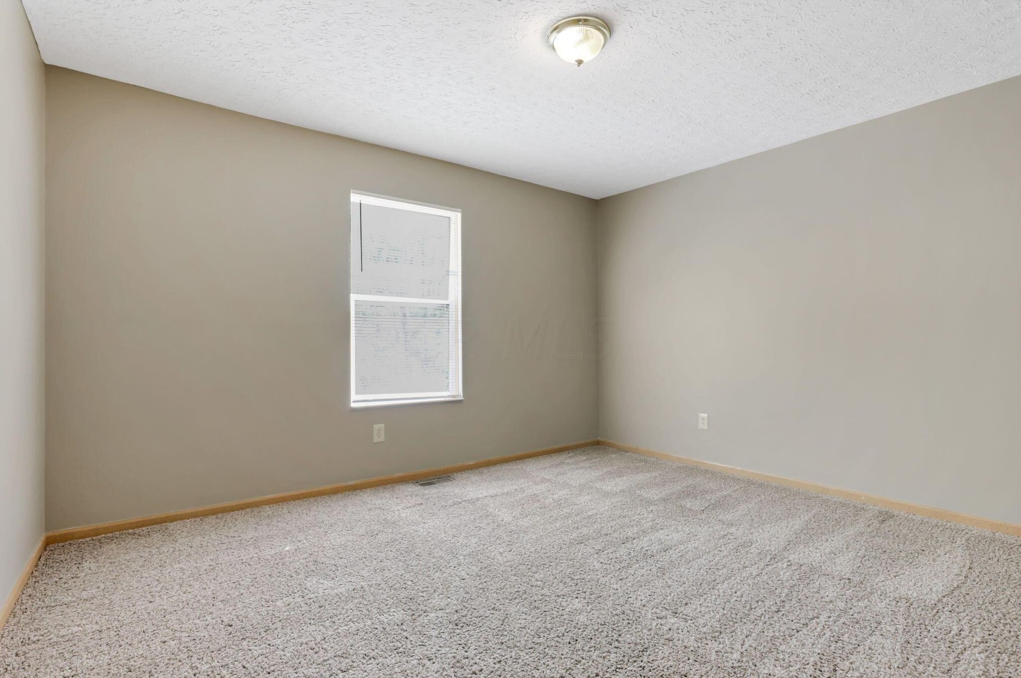 2737 Northwold Rd, Columbus OH 43231-5990 exterior