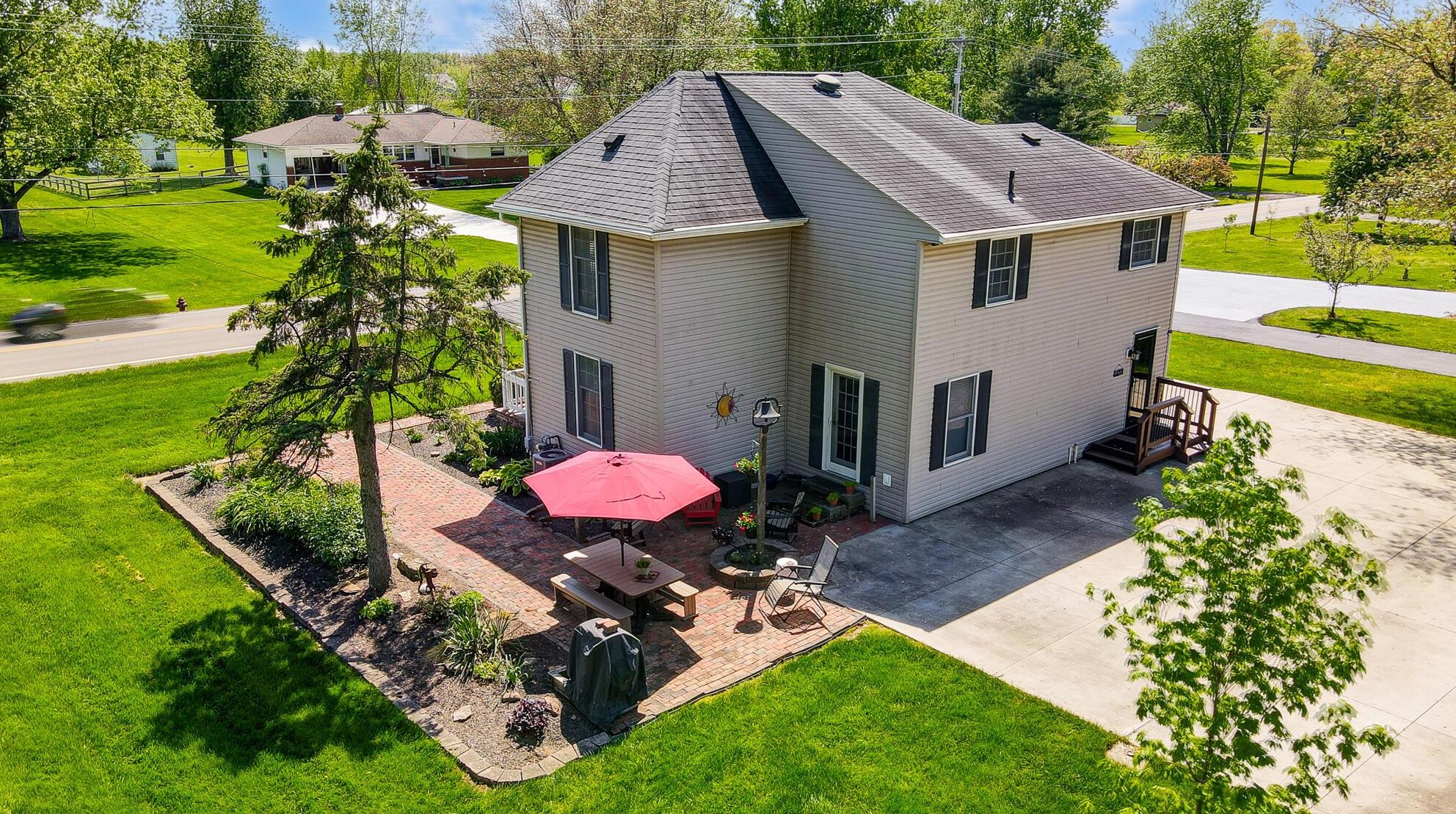 7670 Blacklick Eastern Rd, Pickerington OH  43147-9488 exterior
