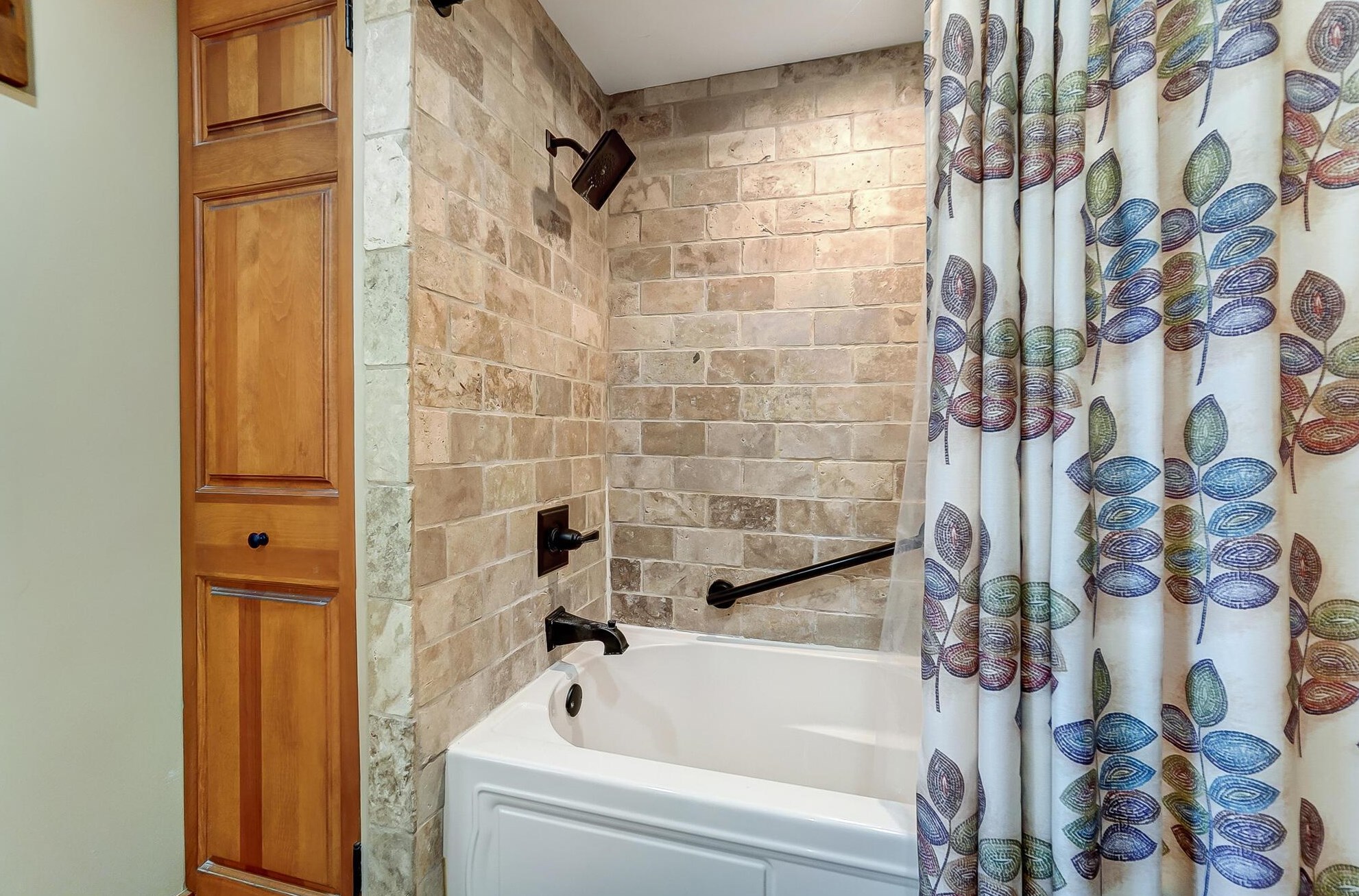 7670 Blacklick Eastern Rd, Pickerington OH  43147-9488 exterior
