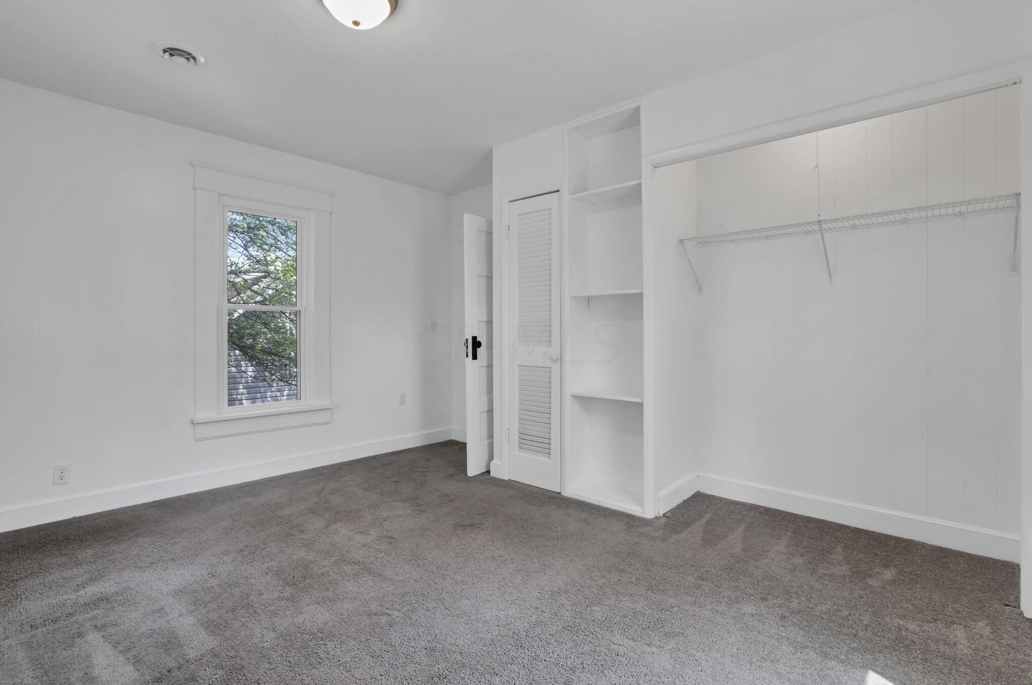 612 Oakwood Ave, Lancaster OH  43130-3216 exterior