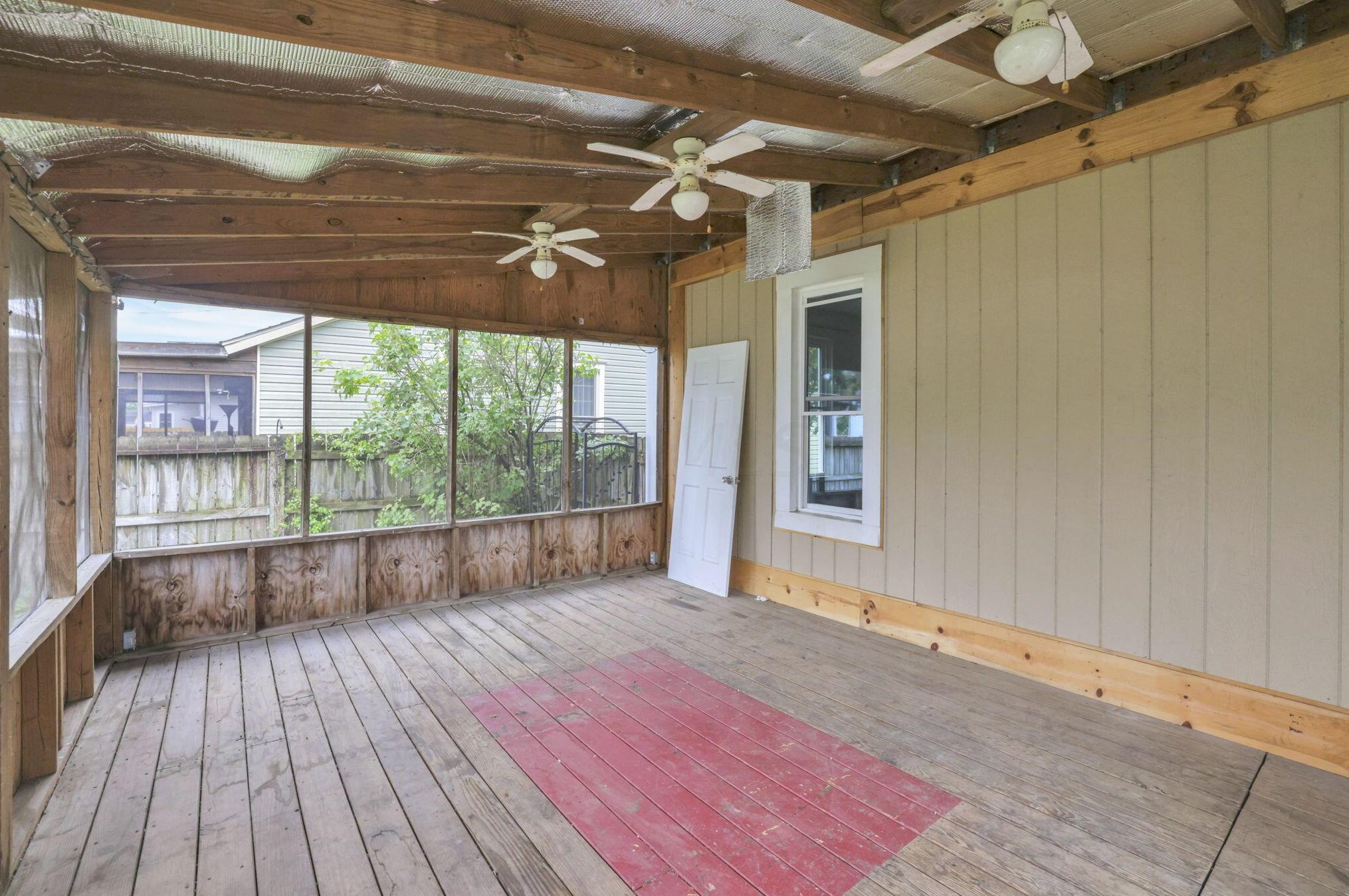 612 Oakwood Ave, Lancaster OH  43130-3216 exterior