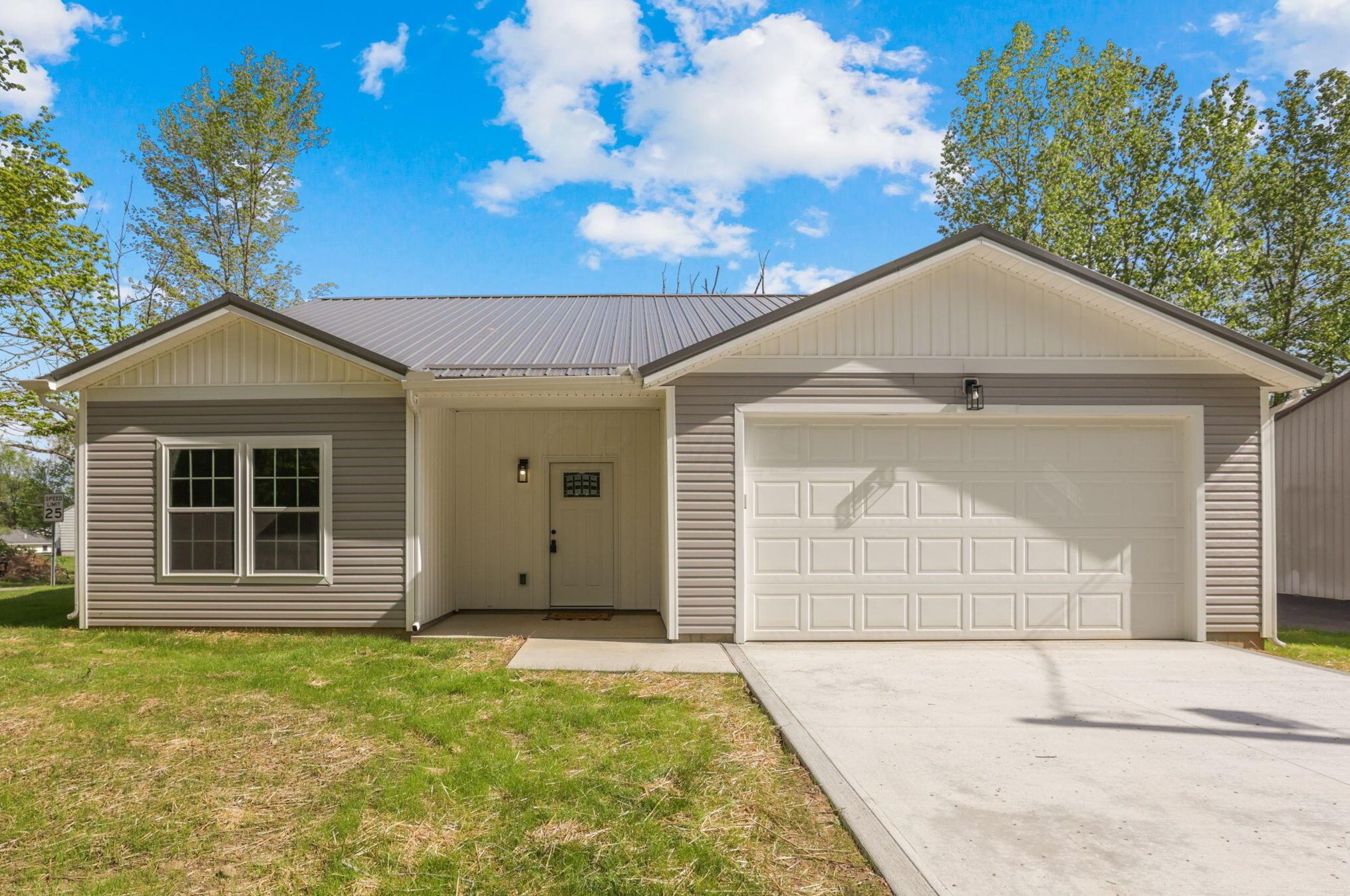5304 Fairfield Beach Rd, Thornville OH  43076-9185 exterior
