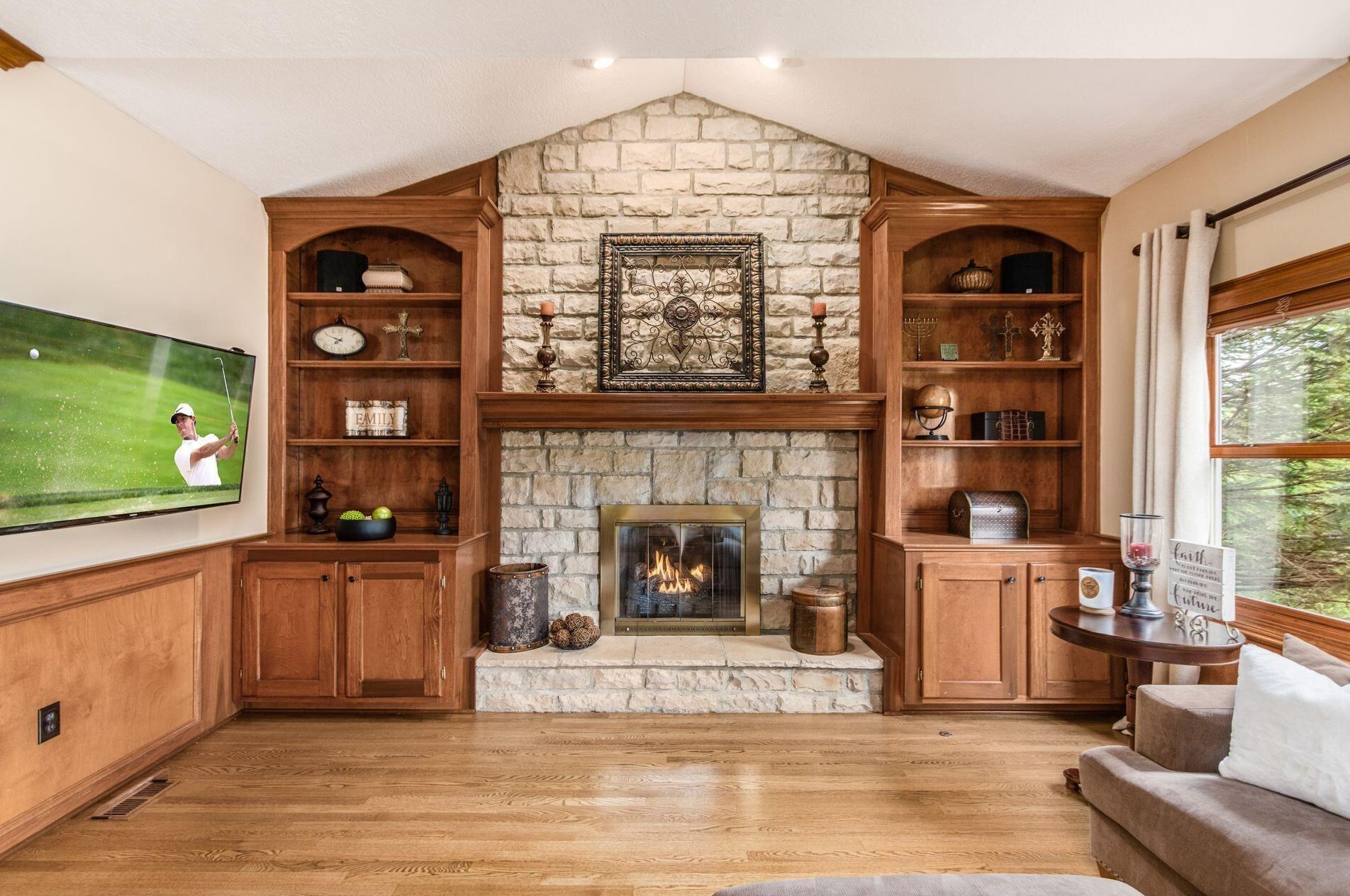 5220 Somerset Ave, Westerville OH  43082-8475 exterior