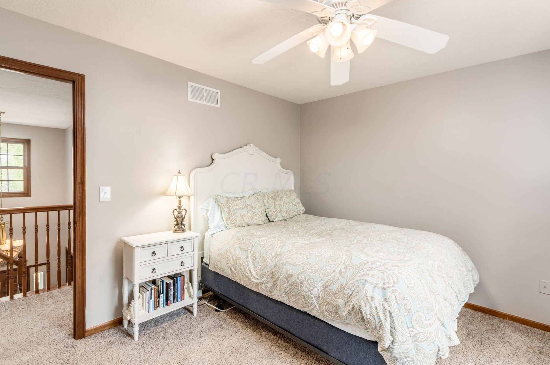 5220 Somerset Ave, Westerville OH  43082-8475 exterior